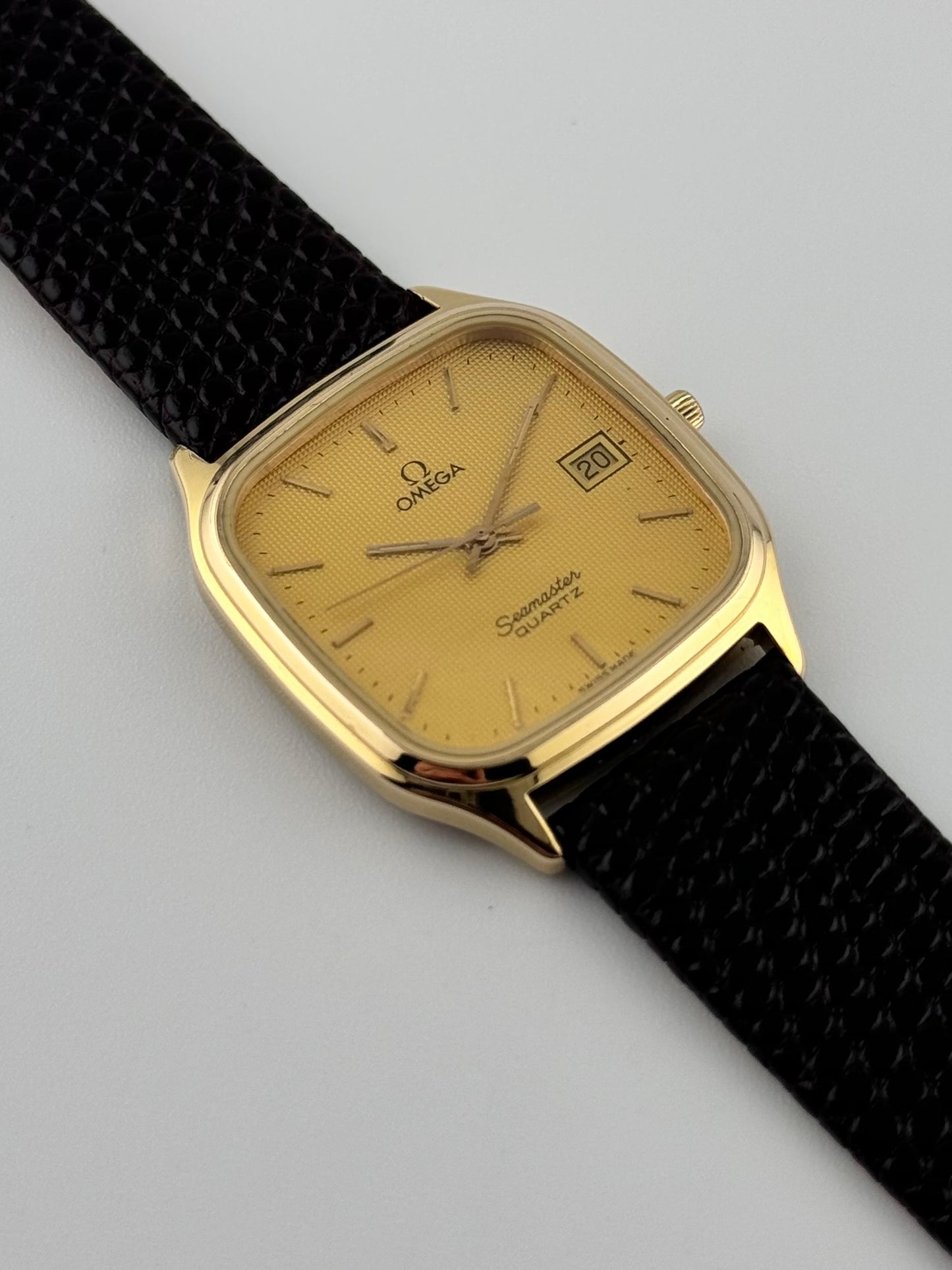 Omega Seamaster Quartz Date - 396.0934.1