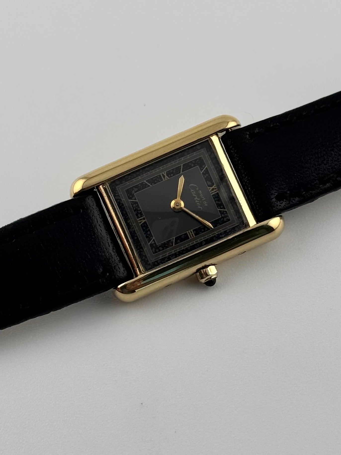 Cartier Tank Must De Cartier Paris - Grey and Black Dial with Gold Roman Numerals - 25426