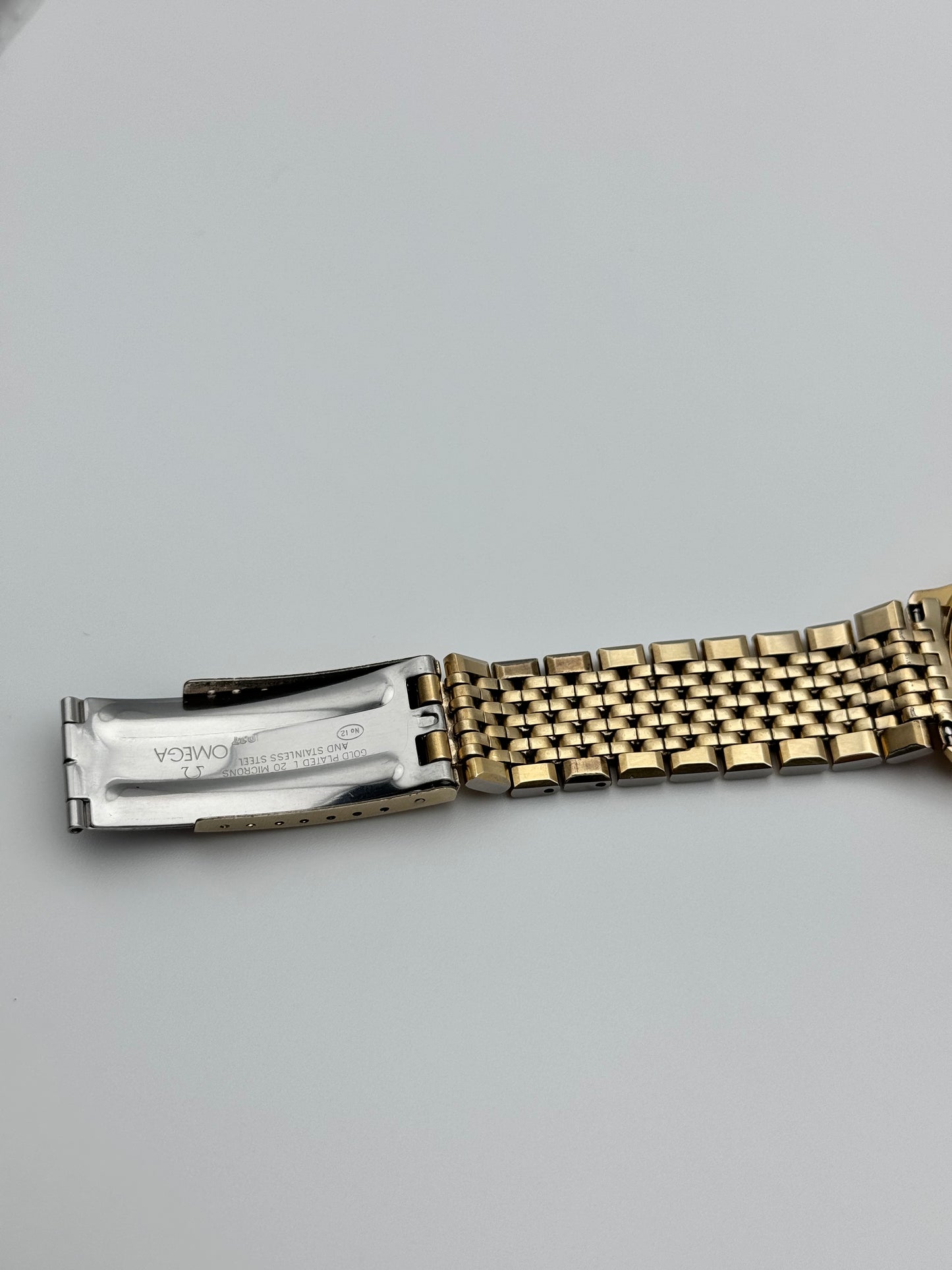 Omega De Ville Quartz Date 196.0164 - Original Bracelet