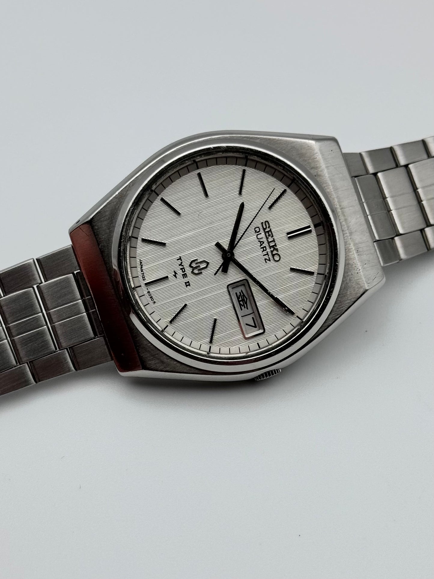 Seiko Type II Quartz JDM Day-Date - 7123-8010 - Rare Dial