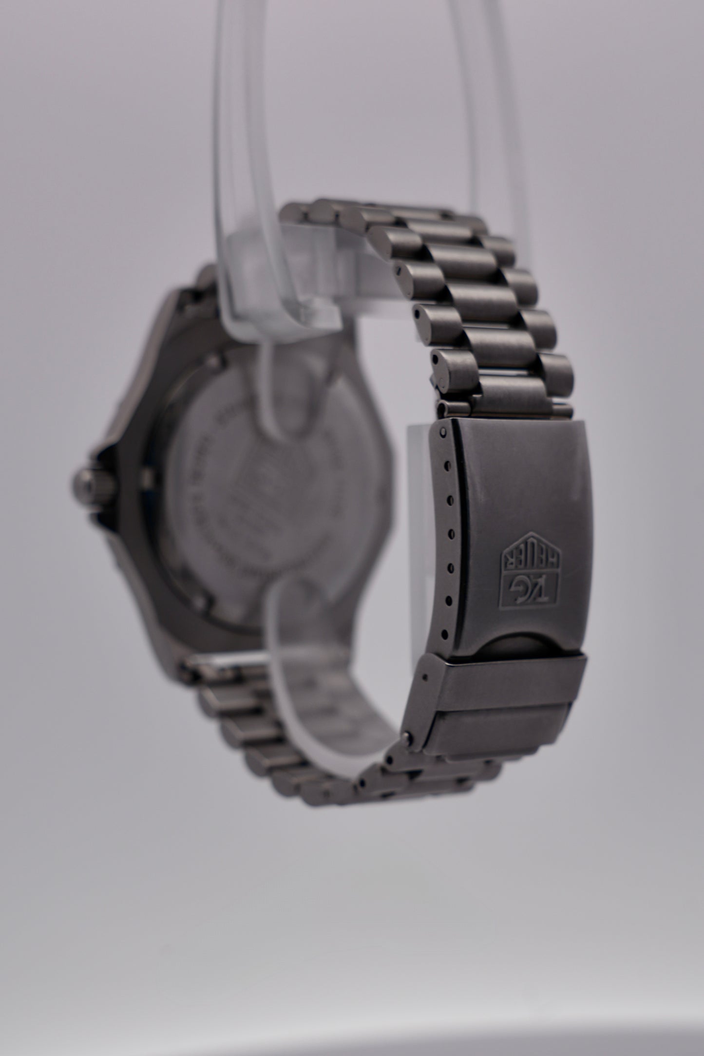 Tag Heuer 3000 Professional 200m Quartz Date - 932.206