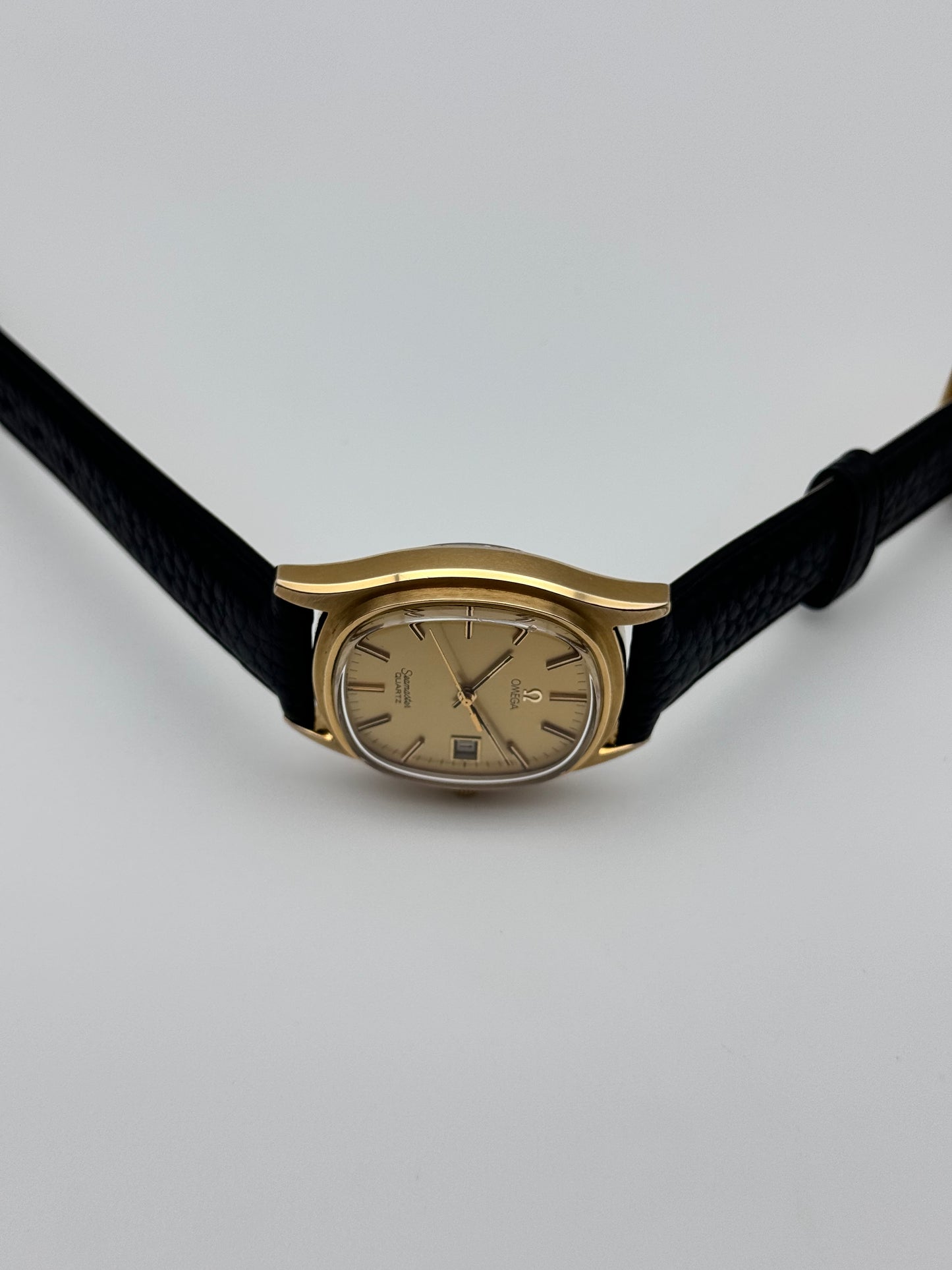 Omega Seamaster Quartz Date - 196.0150