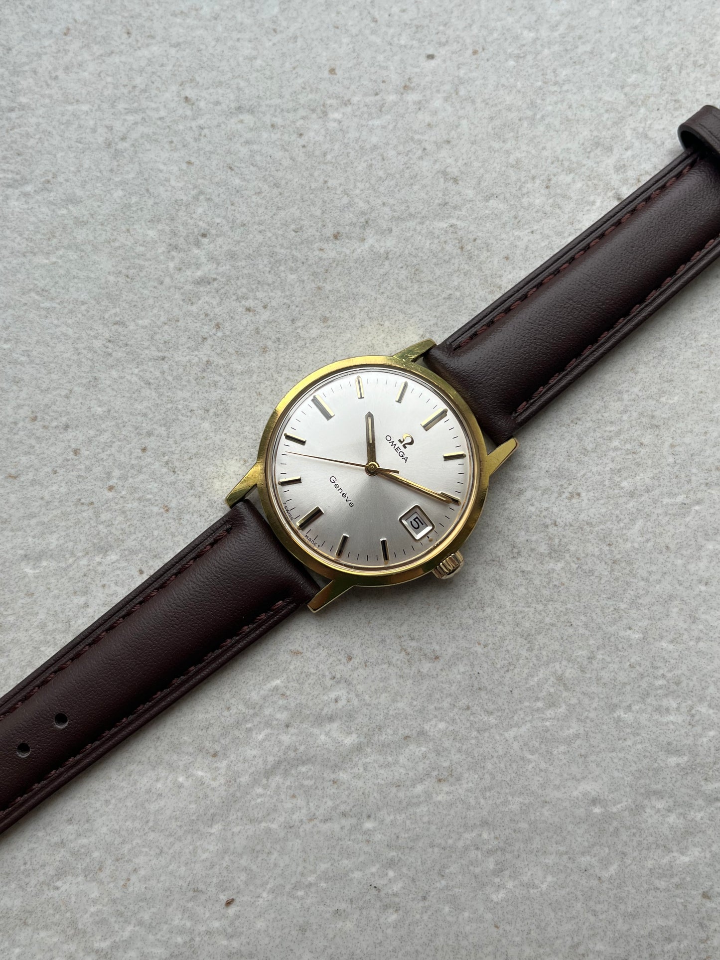 Omega Geneve Manual Wind Date 136.070