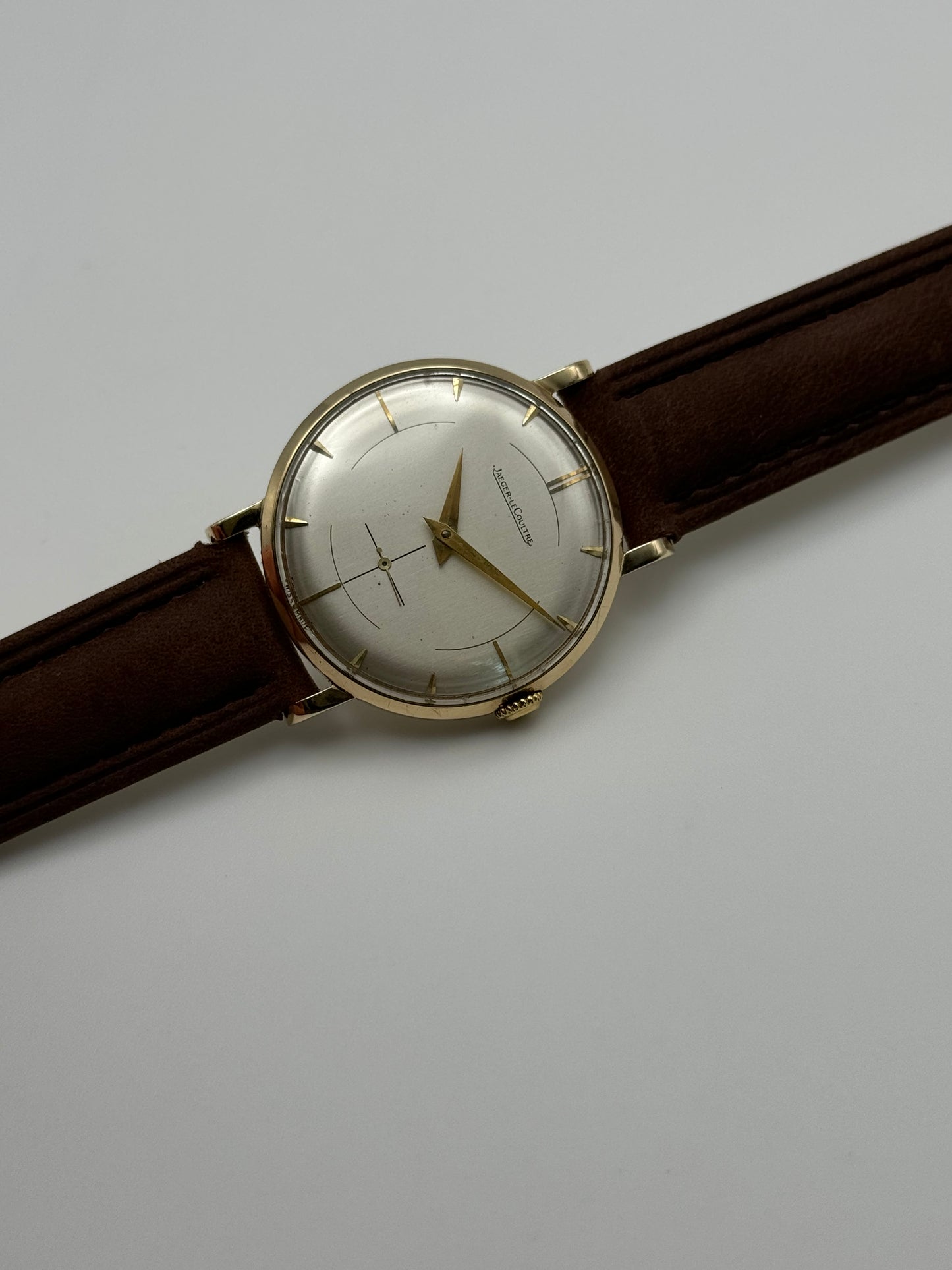 Jaeger LeCoultre manual Wind Sub Seconds 9ct Solid Gold - JLC Calibre P800