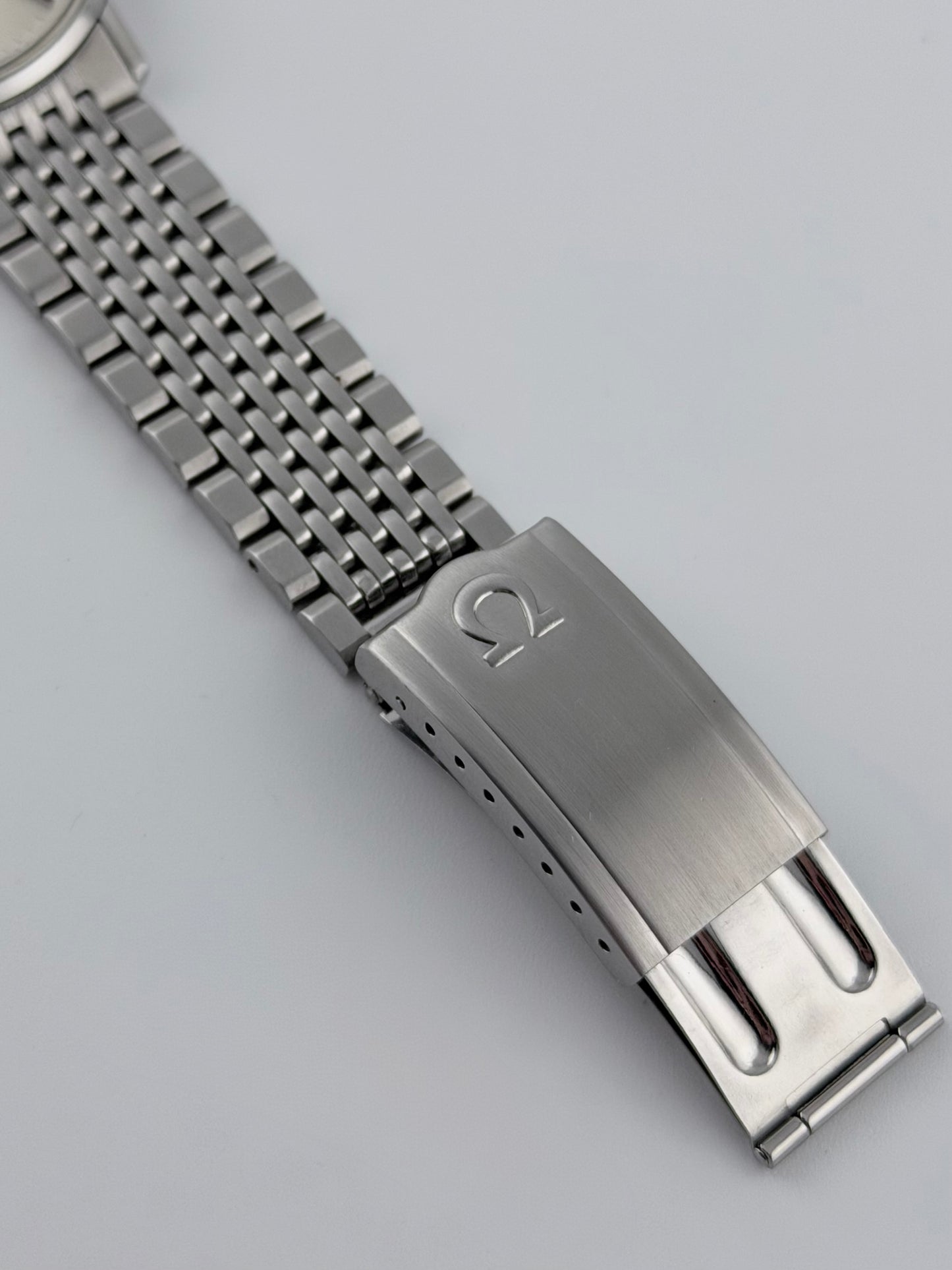 Omega Seamaster De Ville Manual Wind - 135.010