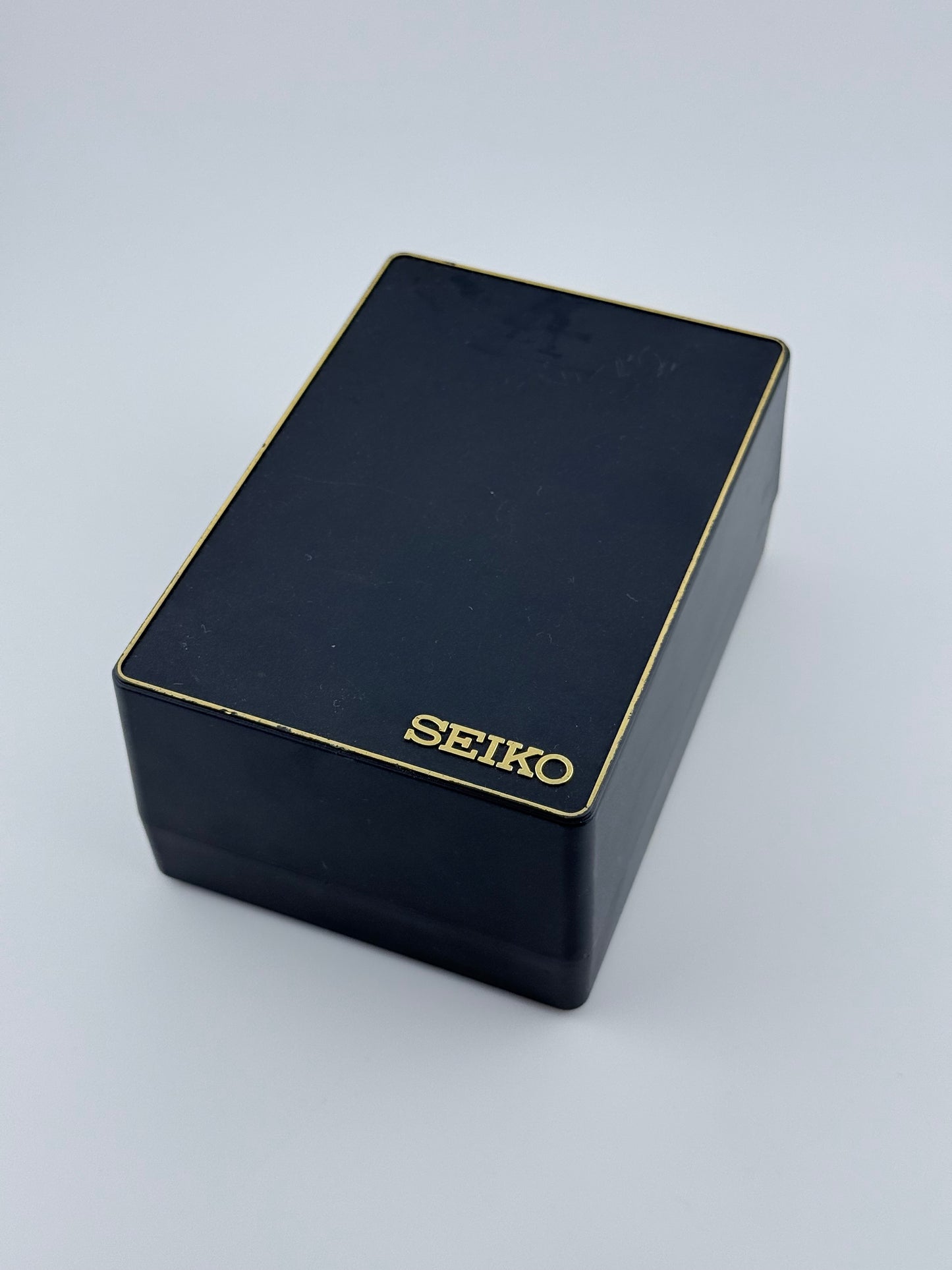 Seiko Tank Quartz 5Y00-5020 with BOX