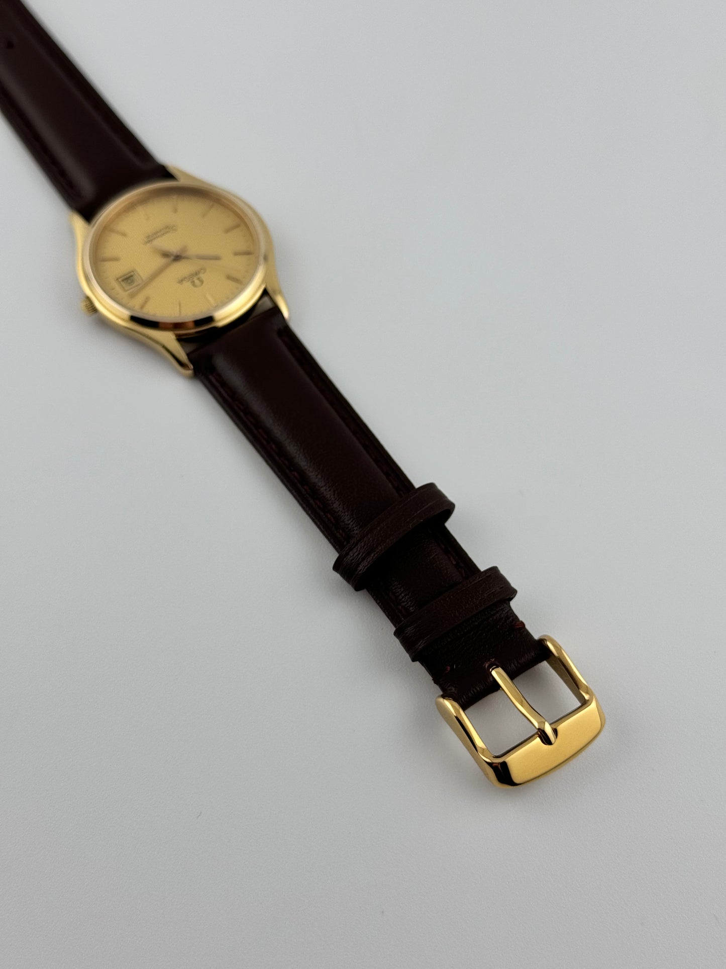 Omega Seamaster Quartz Date 196.0251 - Waffle Dial