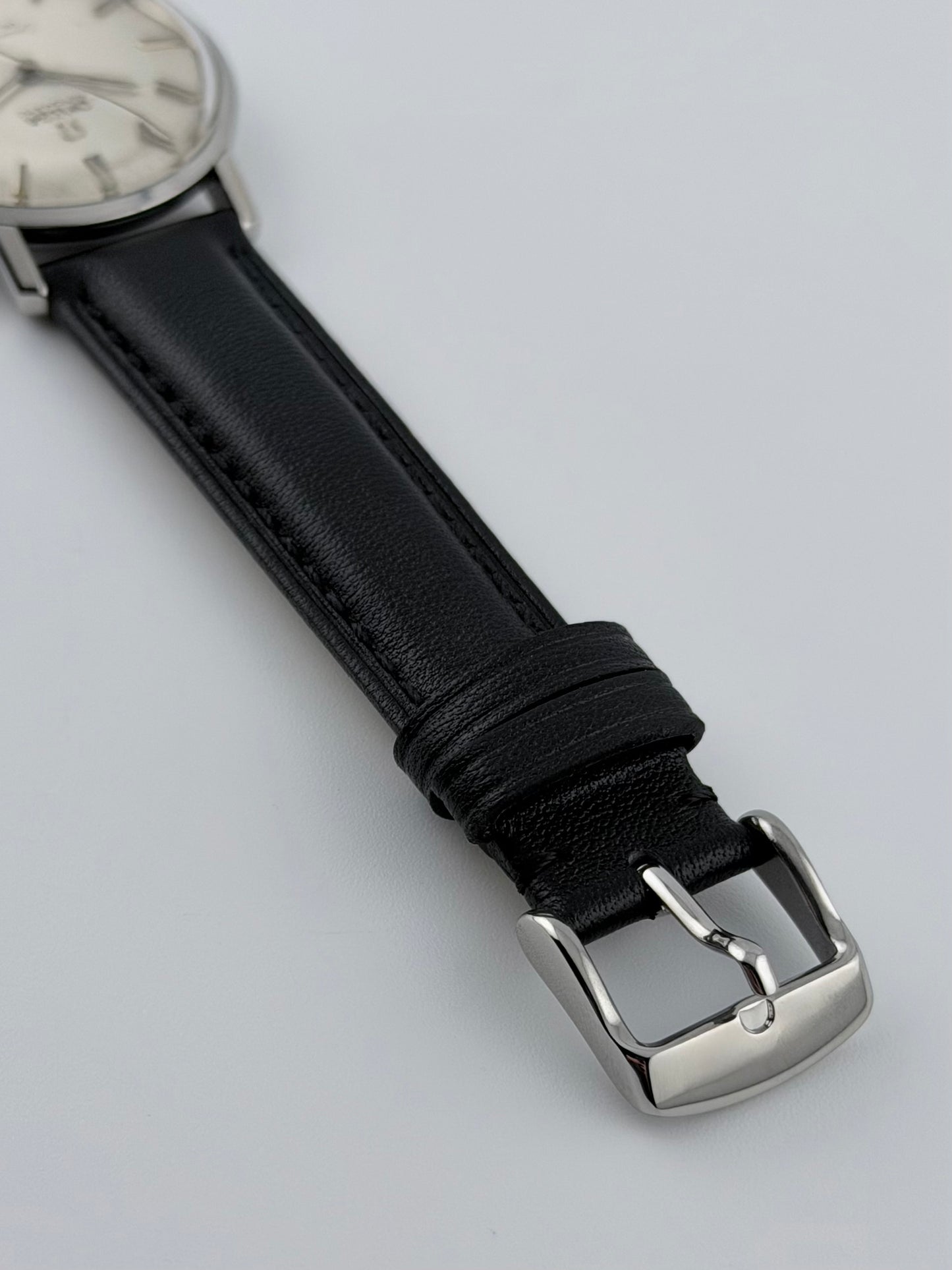 Omega Seamaster De Ville Automatic 166.020 - Linen Dial