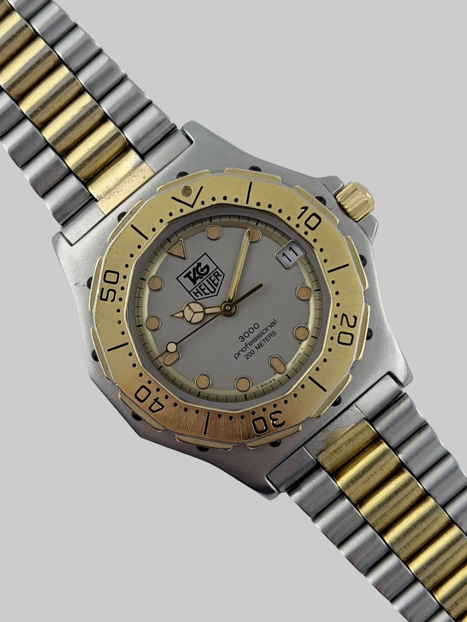 Tag Heuer Professional 3000 Quartz Date - 934.206 – The Wrist Watcher