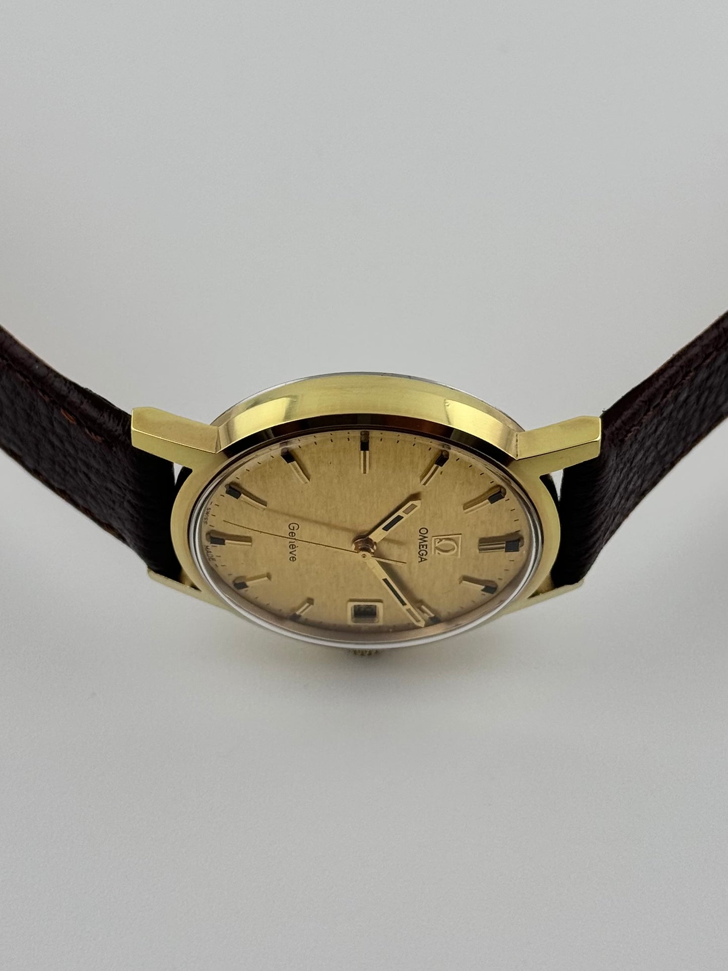 Omega Geneve Manual Wind Date Rare Mosaic Dial - 136.070