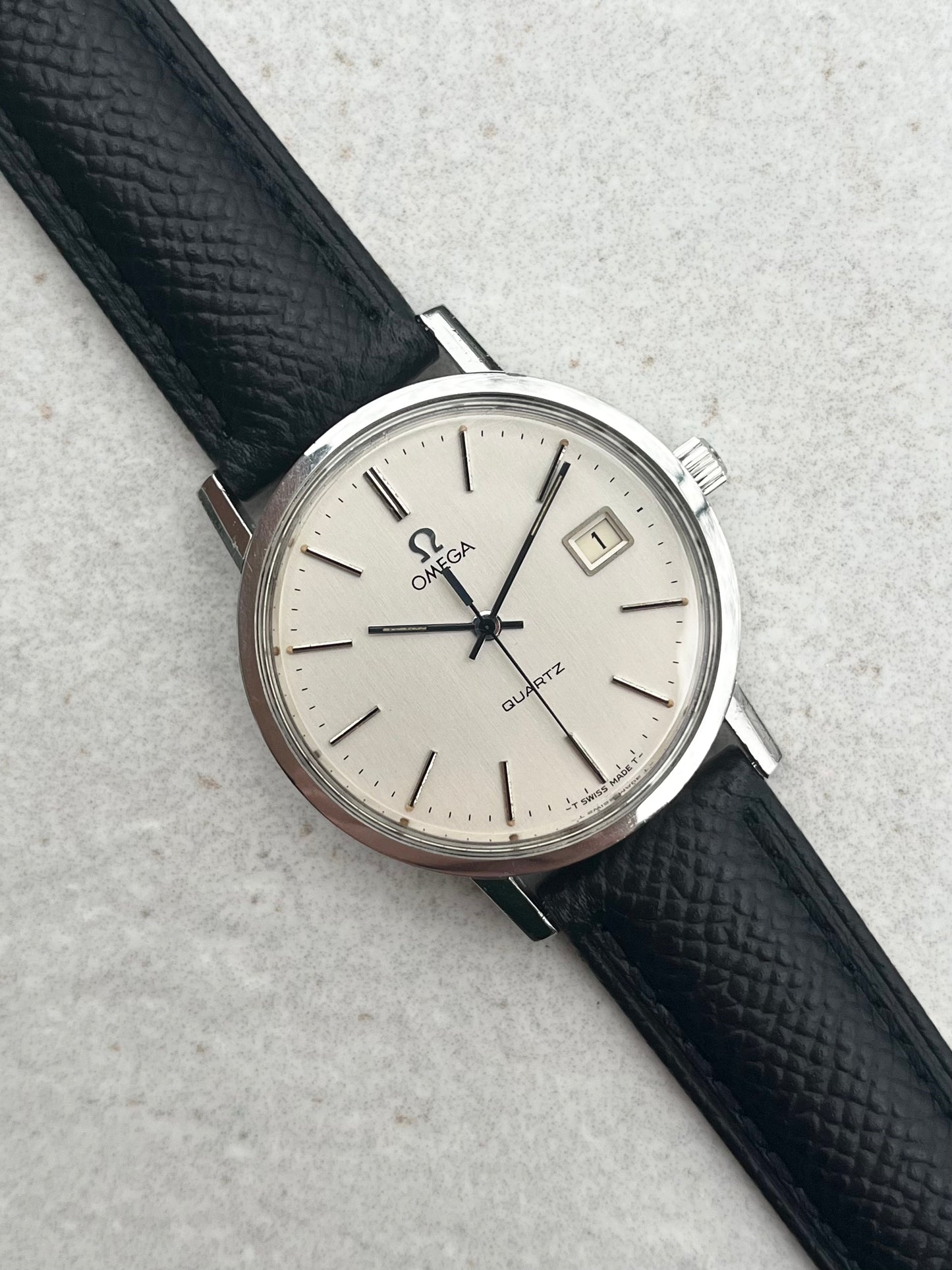 Omega Quartz Date 196.0160