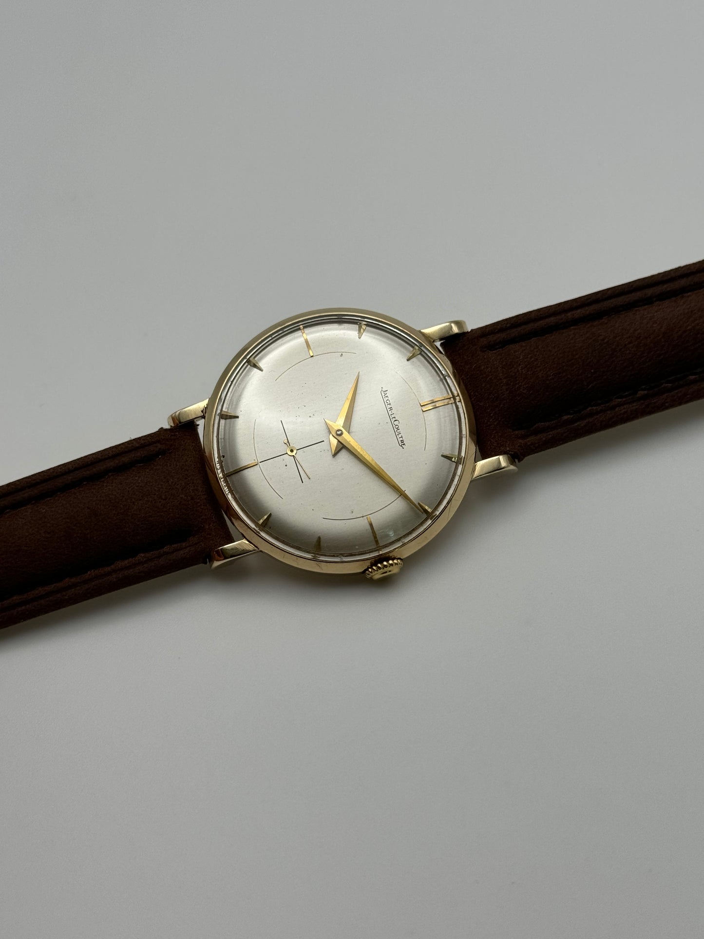 Jaeger LeCoultre manual Wind Sub Seconds 9ct Solid Gold - JLC Calibre P800