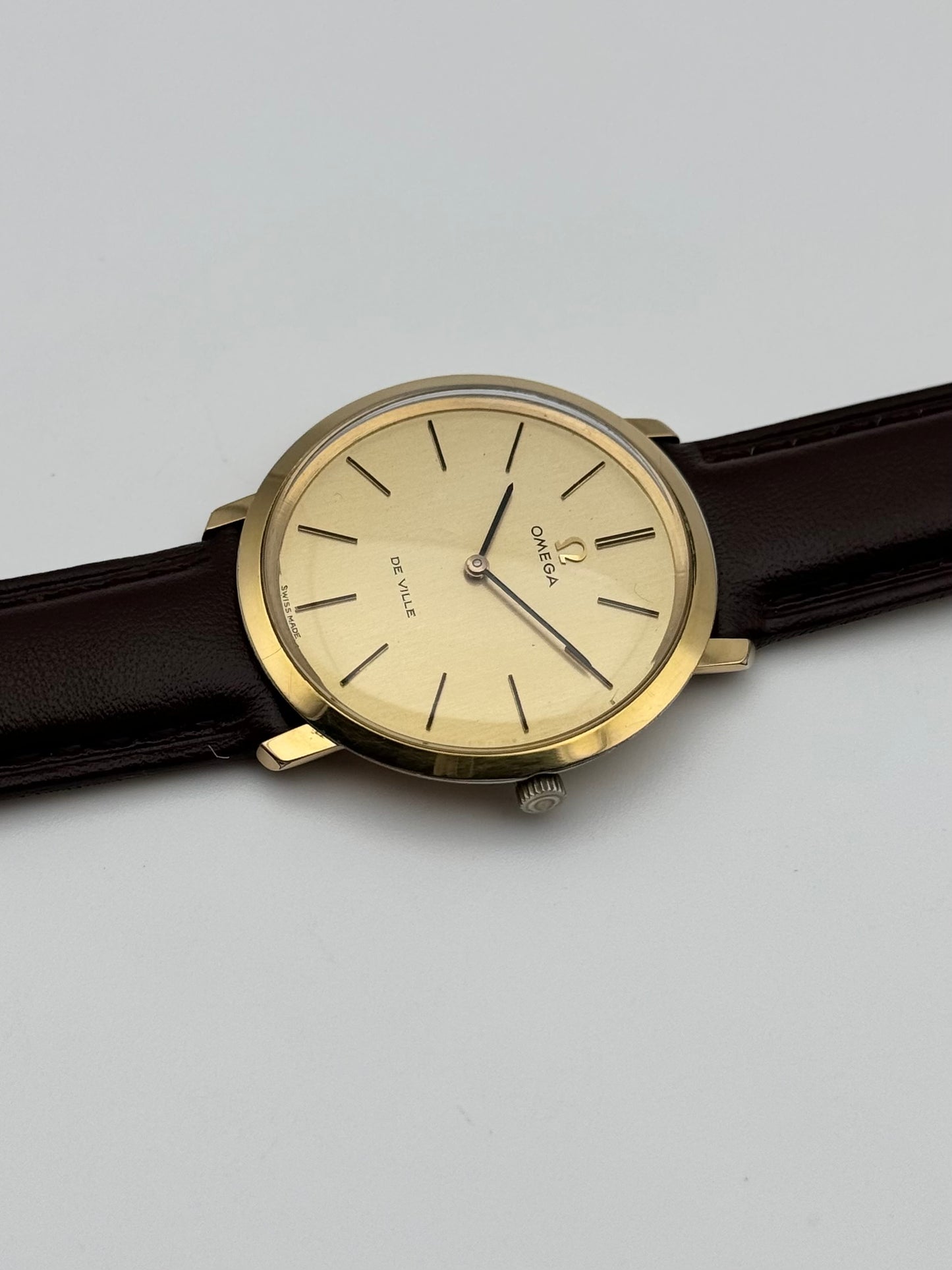 Omega De Ville Manual Wind - 111.077