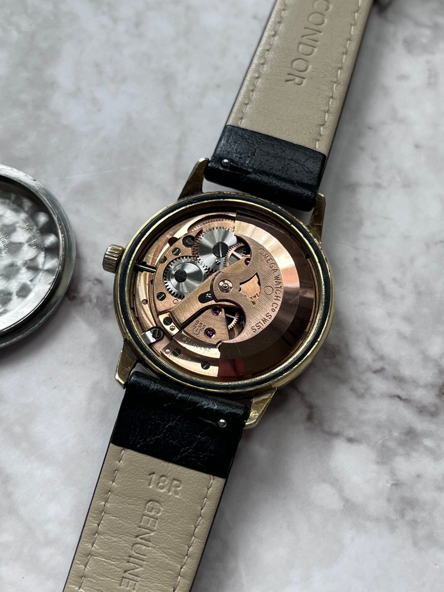 Omega Geneve Automatic Cross Hair Date 166.037