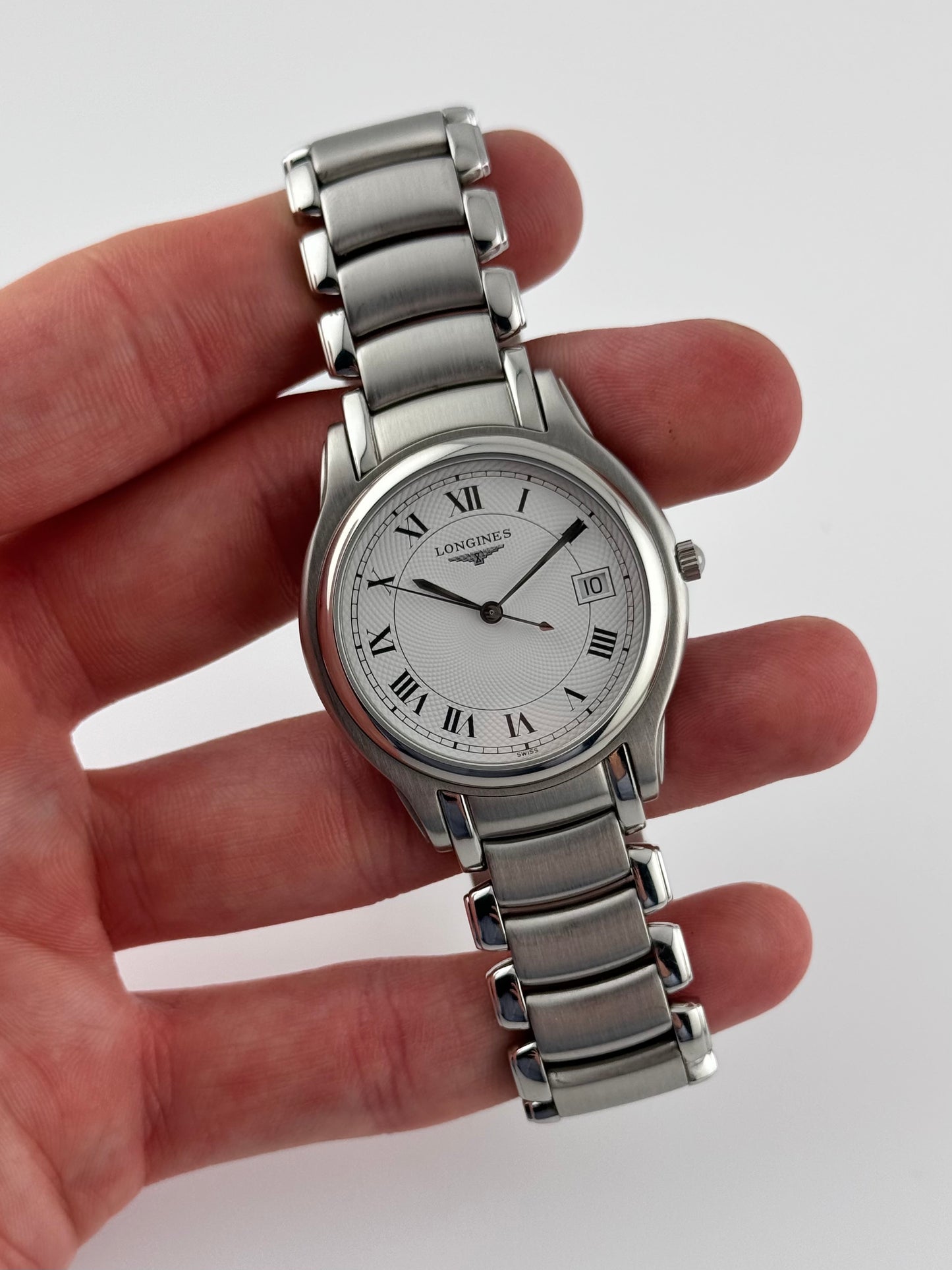 Longines Quartz Date L5.659.4 - Original Box and Booklet