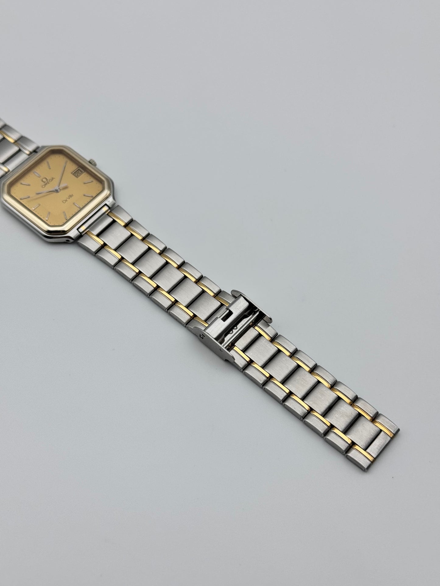 Omega De Ville Quartz Date 196.0254