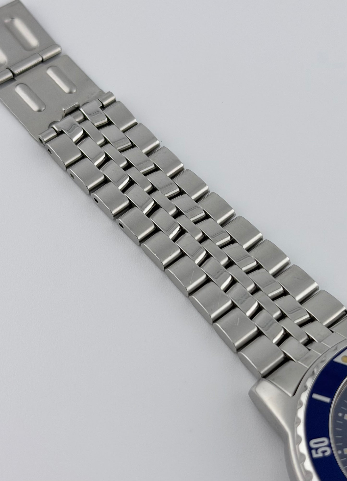 Tag Heuer Professional 200m Quartz Date - WD1214-D0-1 - Blue
