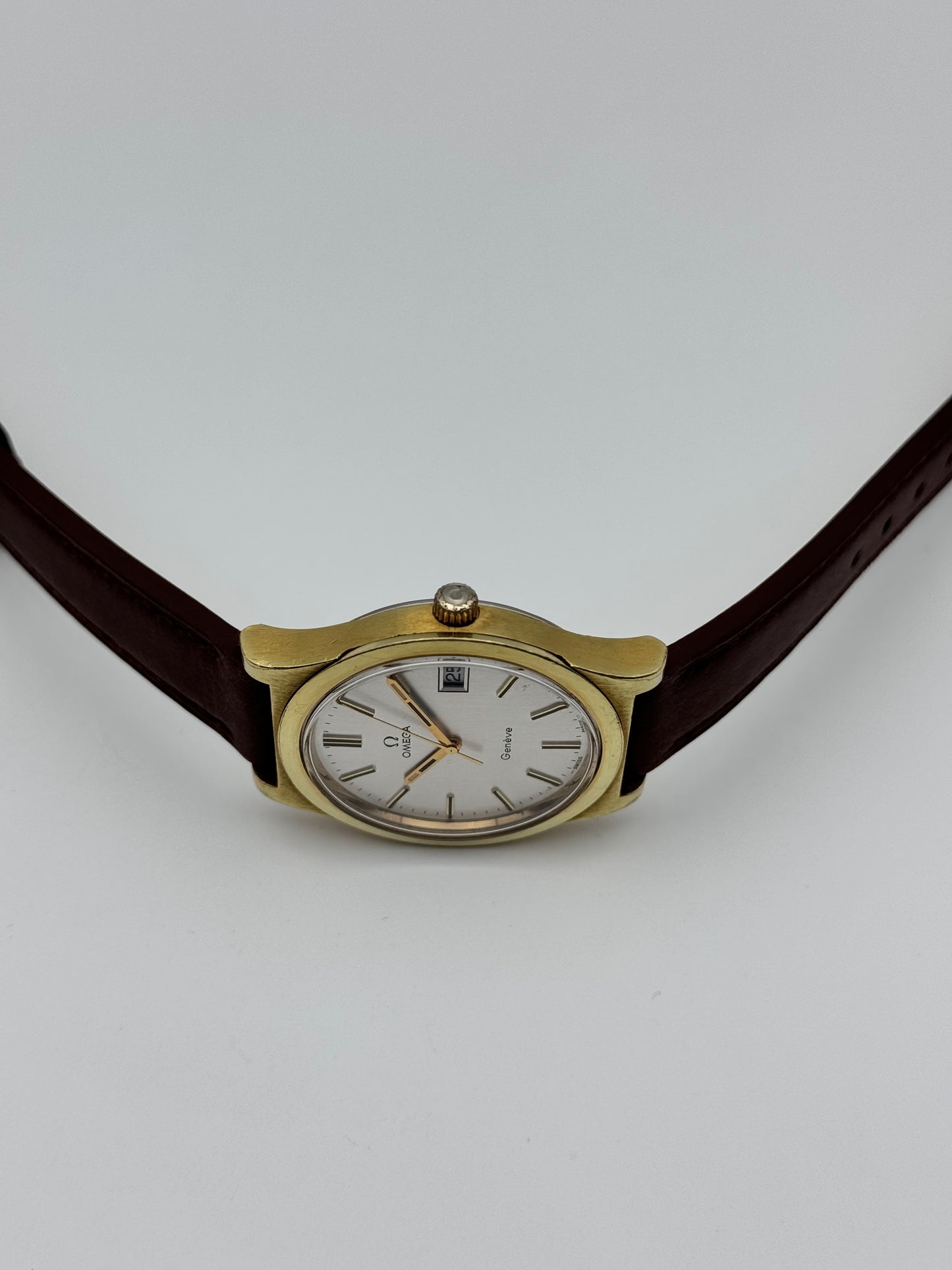 Omega Geneve Manual Wind - 136.0102 - Jumbo