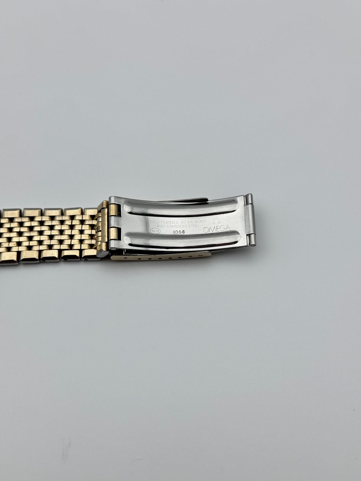 Omega Seamaster Cosmic Rare Crosshair Dial - 136.017 - Original Bracelet