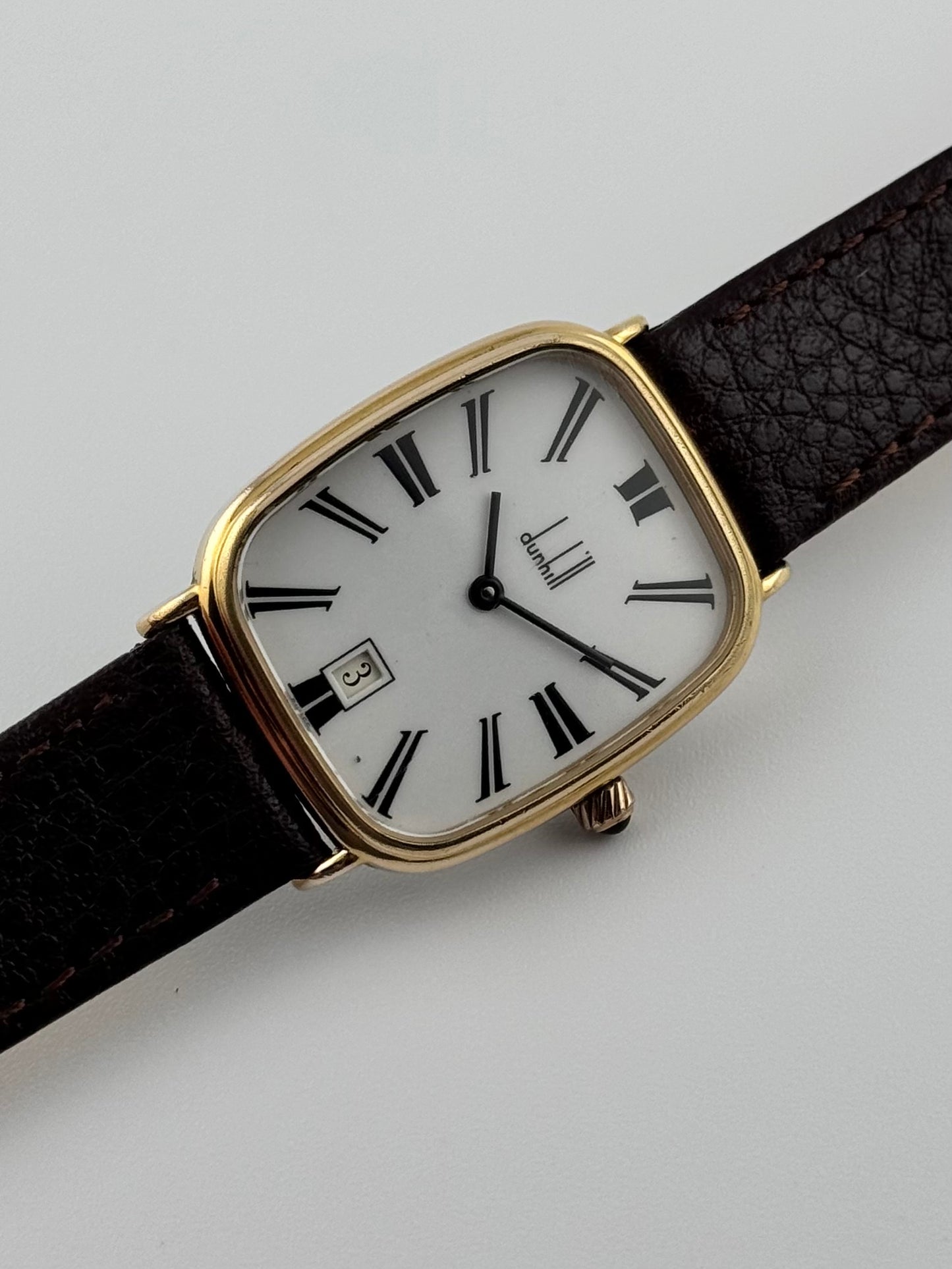 Dunhill Quartz Tank Date Gent’s Dress Watch