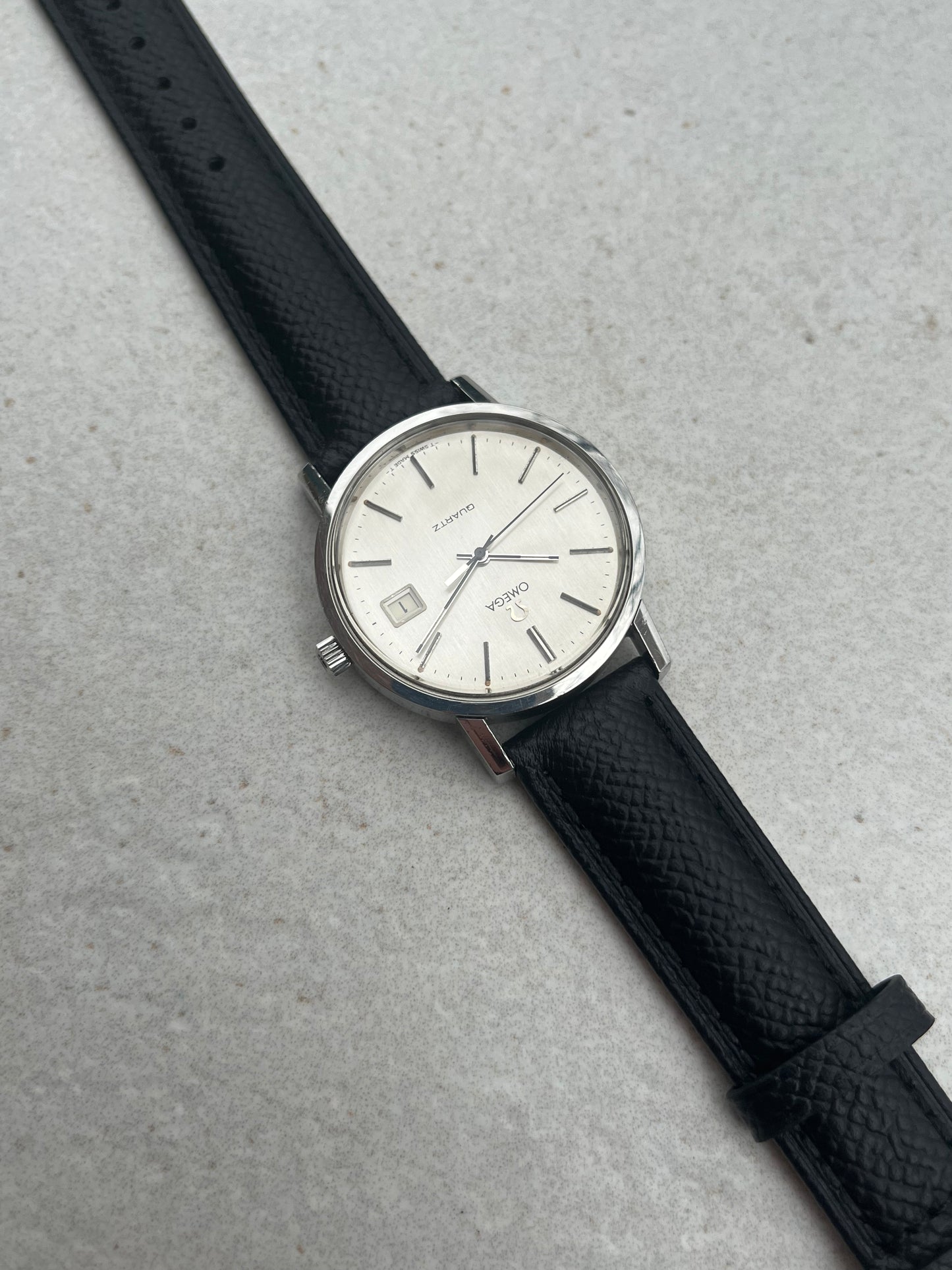 Omega Quartz Date 196.0160