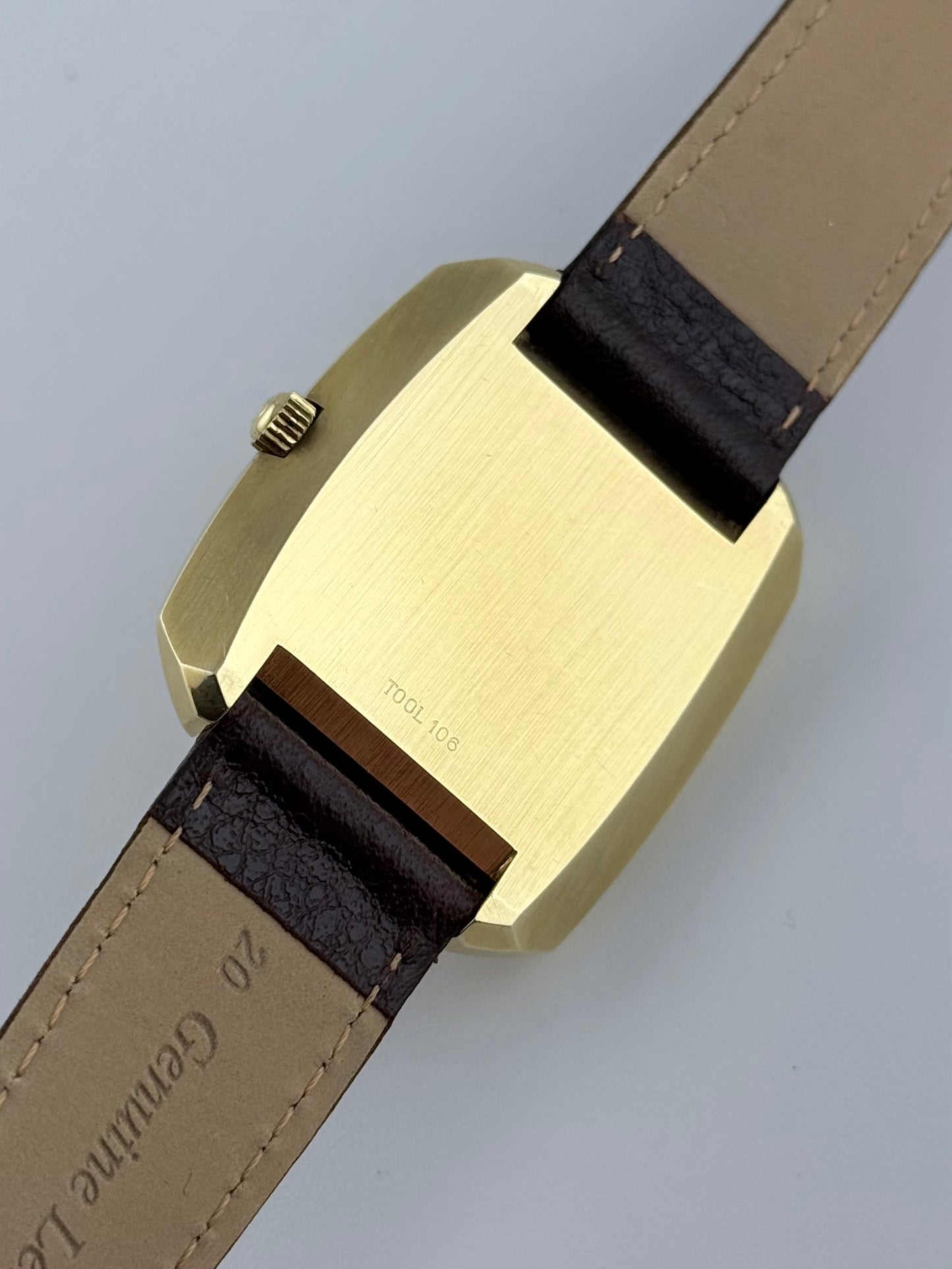 Omega De Ville Automatic Date Rare Jumbo Size - 166.085