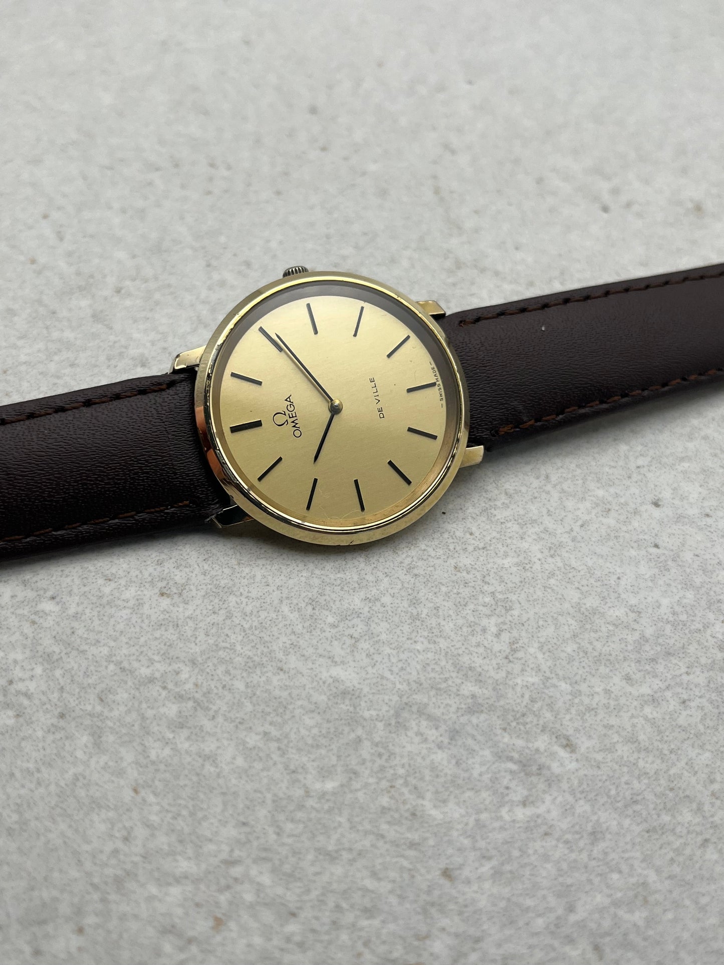 Omega DeVille Manual Wind 111.077