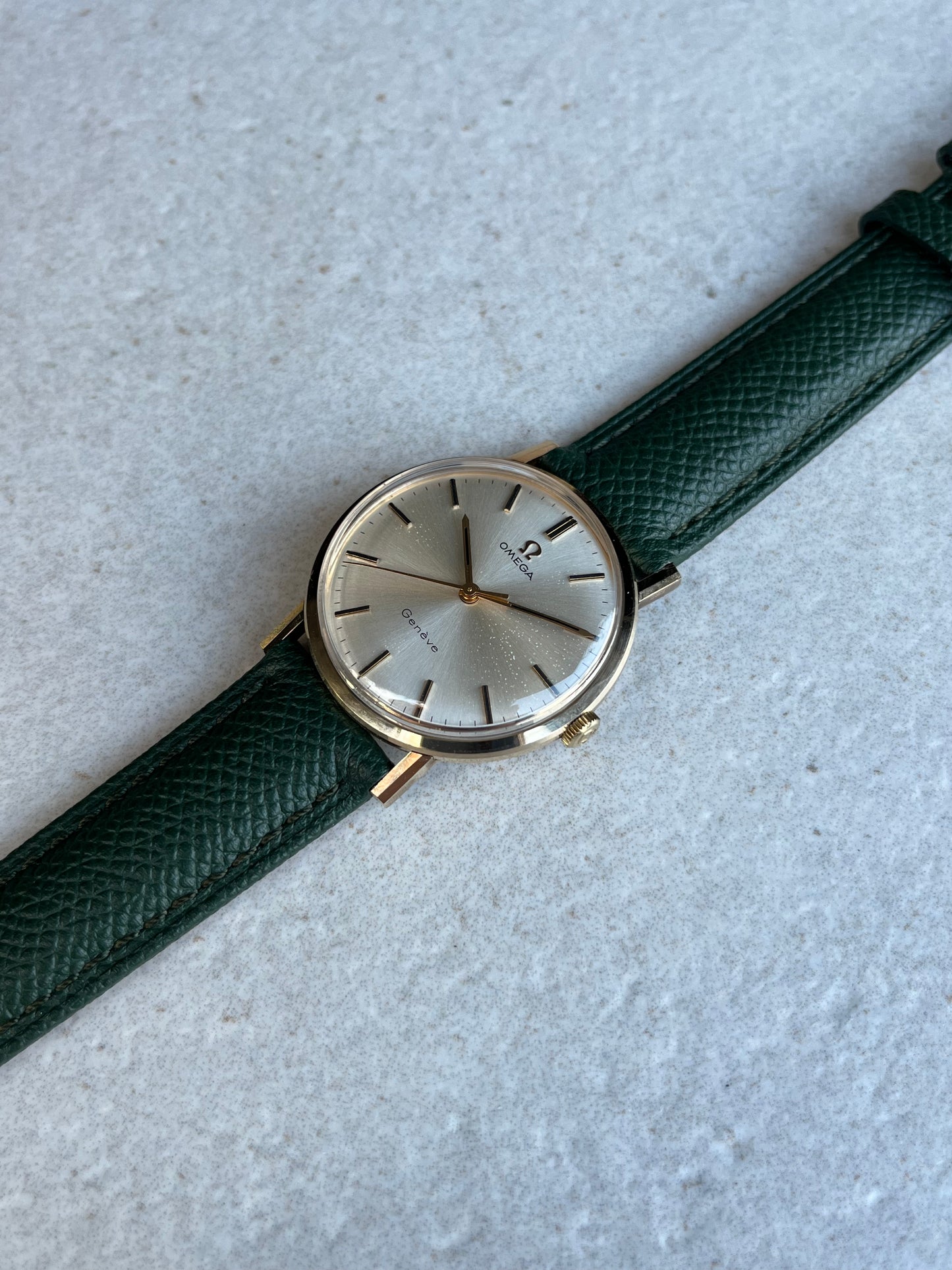 Omega Geneve Manual Wind 9ct Gold 131.25018