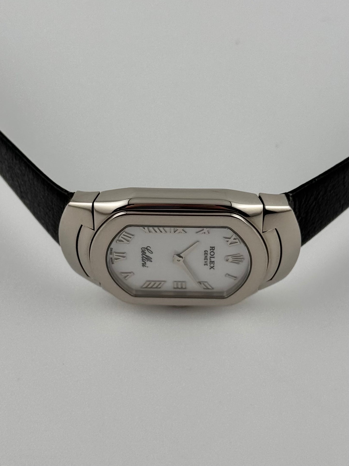 Rolex Cellini Quartz - 18ct White Gold - 6633