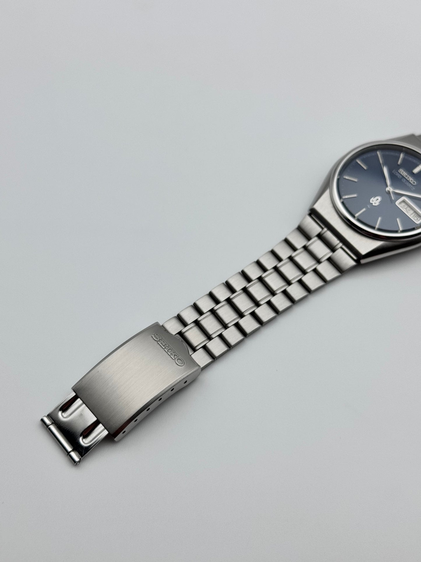 Seiko Lord Quartz JDM Japanese Day-Date 7143-7030
