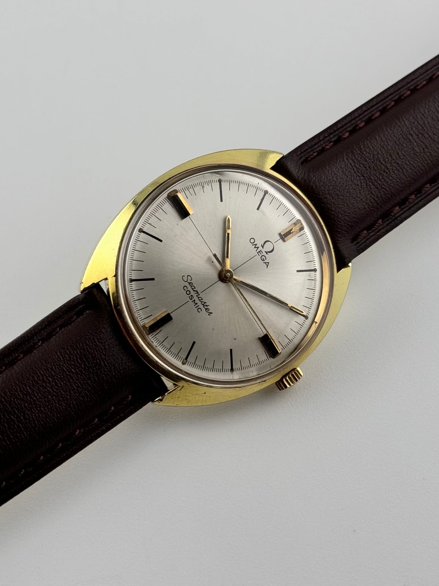 Omega Seamaster Cosmic Sunburst Dial 135.017