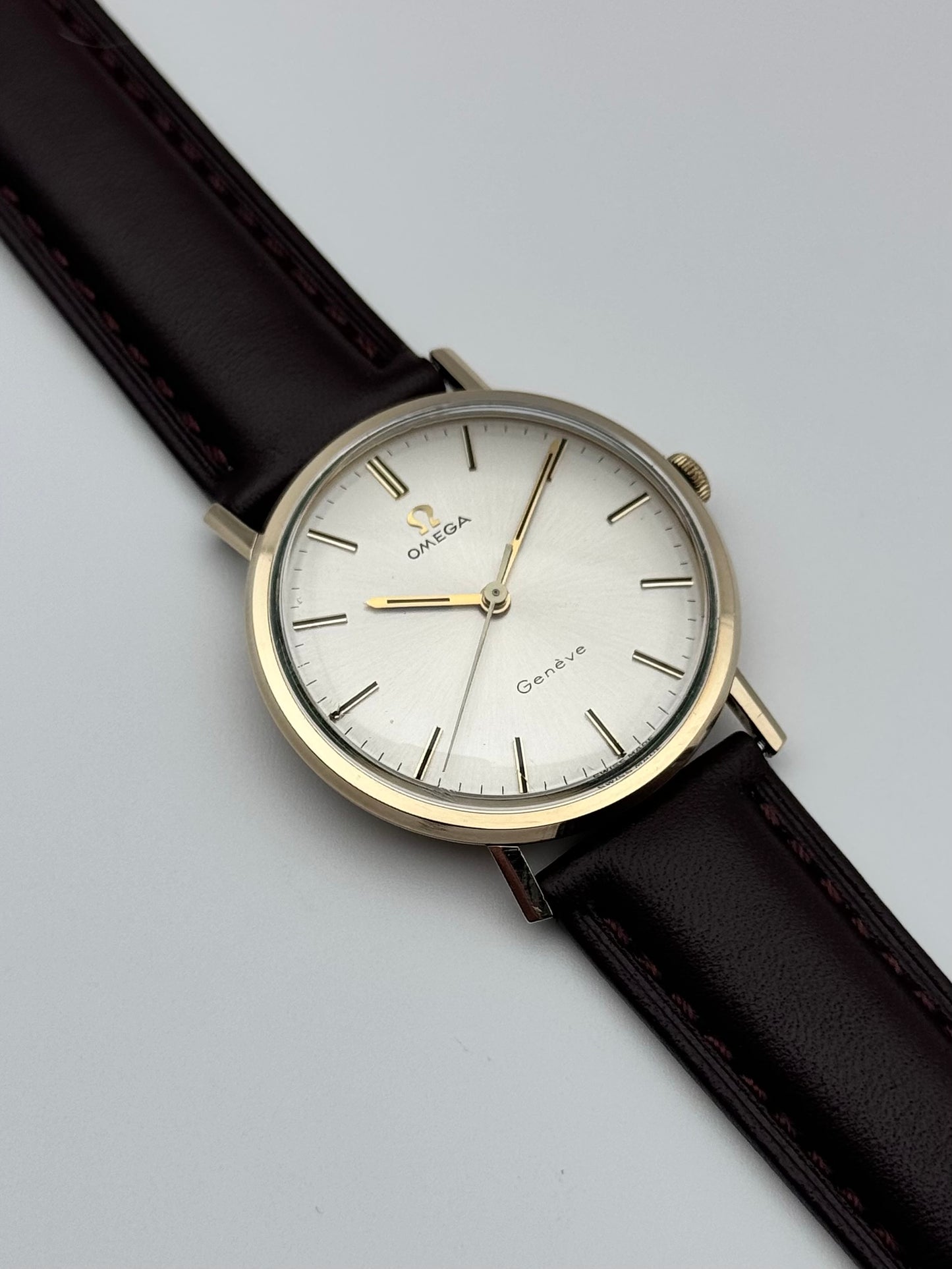 Omega Geneve Manual Wind 9ct Gold 131.25016