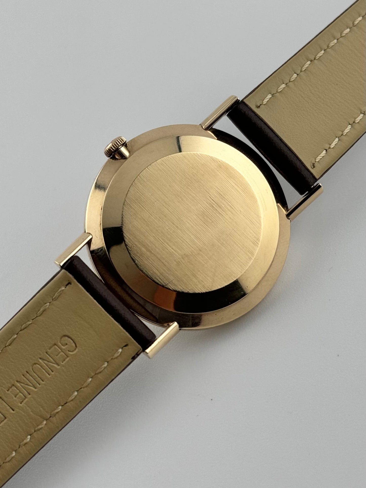 Omega Geneve Manual Wind 9ct Gold - 131.5016