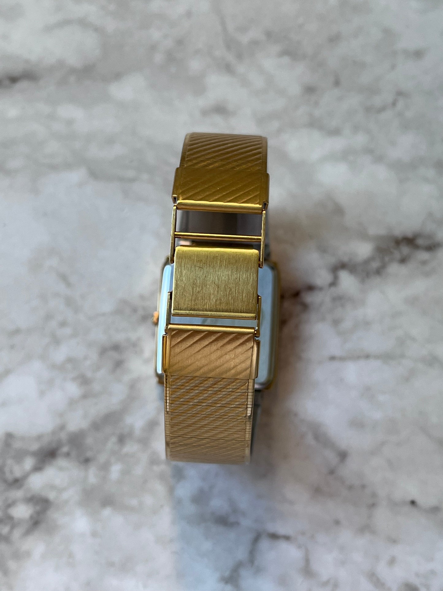 Seiko Tank Quartz Carbon Dial 5P39-5A60