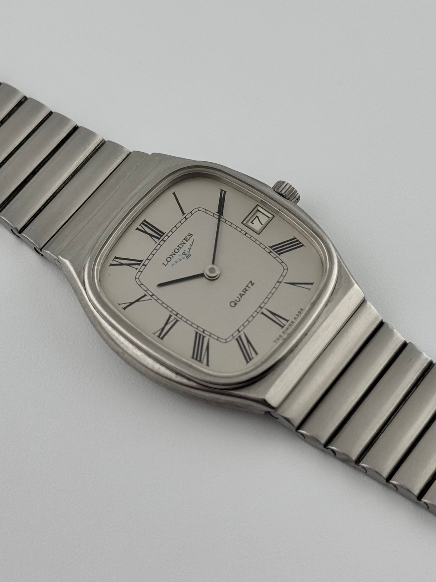 Longines Quartz Date - Integrated Bracelet