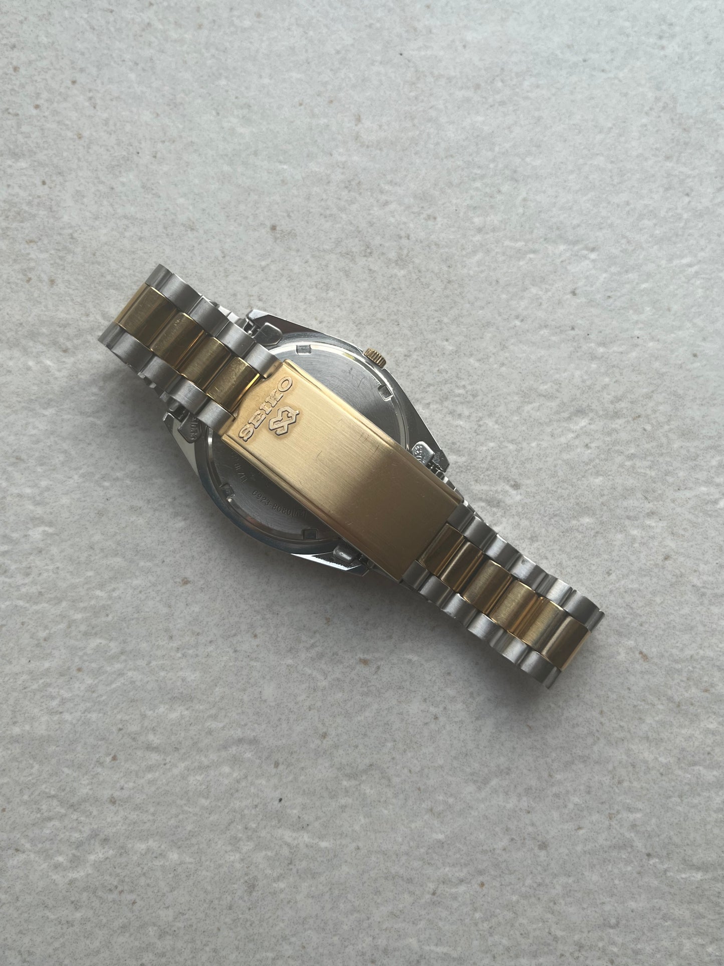 Seiko SQ Quartz Day-Date 6923-8080