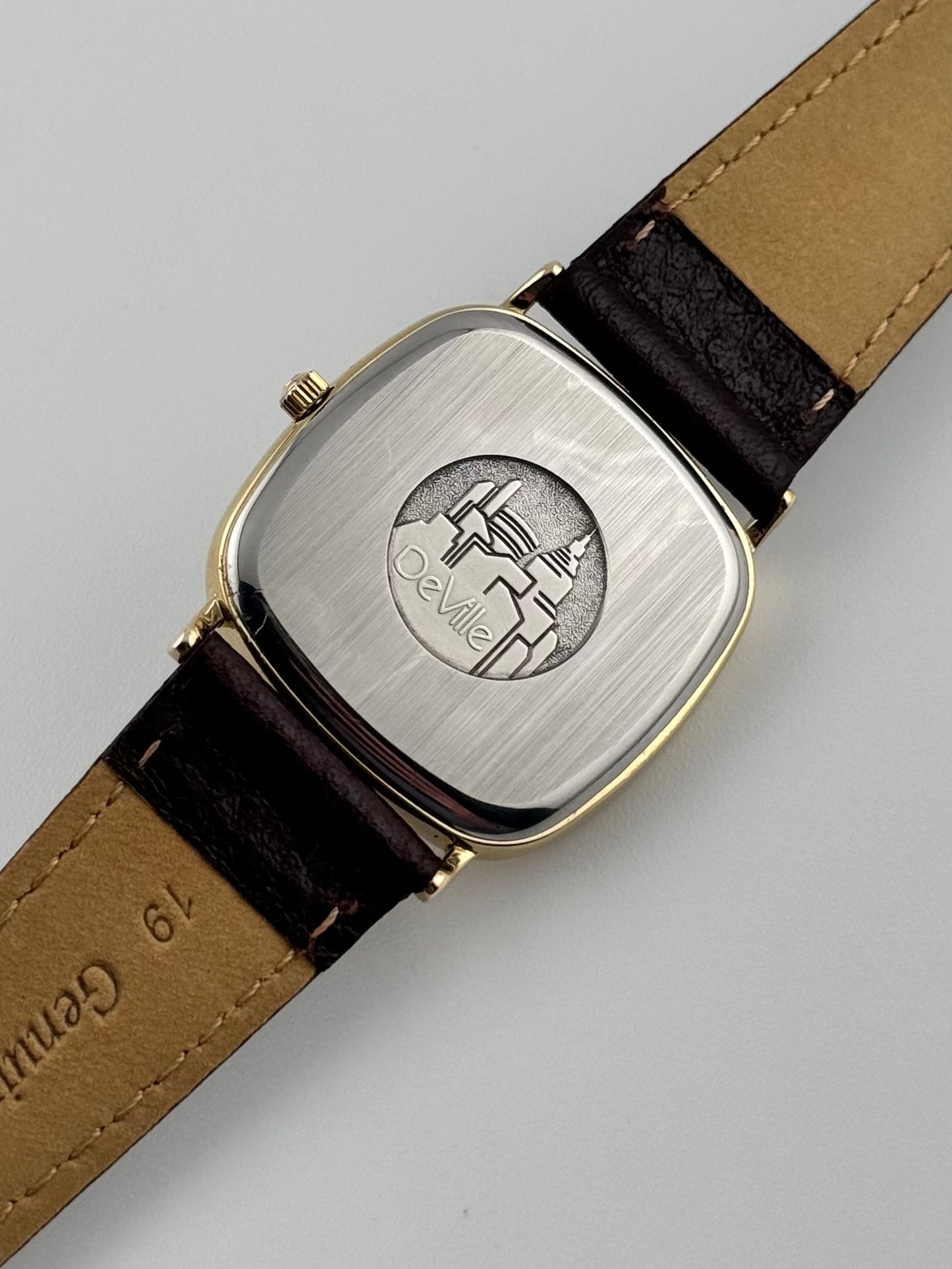 Omega De Ville Tank Quartz 196.0317.1 - Tapestry Dial