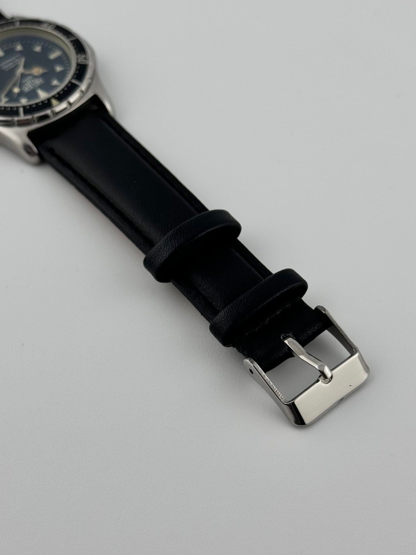 Heuer 2000 Professional Quartz Date 973.013