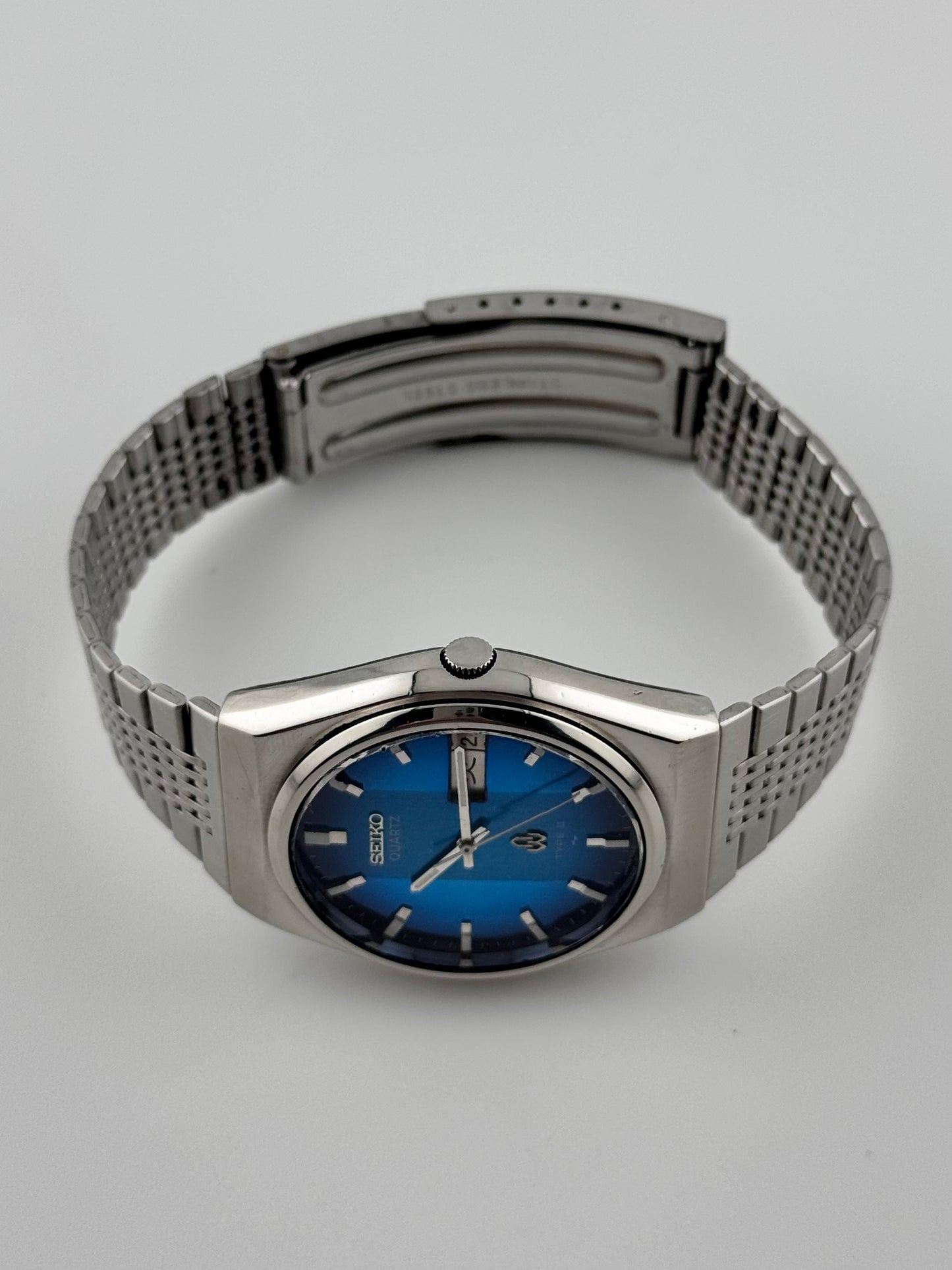 Seiko Type II Quartz - JDM - Gradient Blue - Faceted Crystal