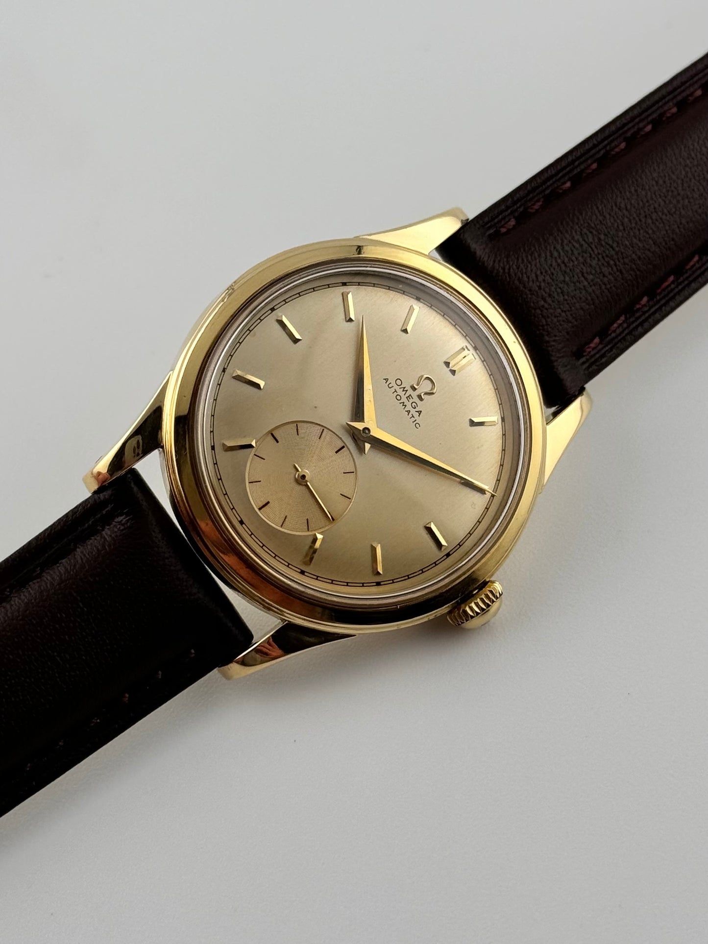 Omega Sub Seconds Automatic Bumper 18ct Yellow Gold