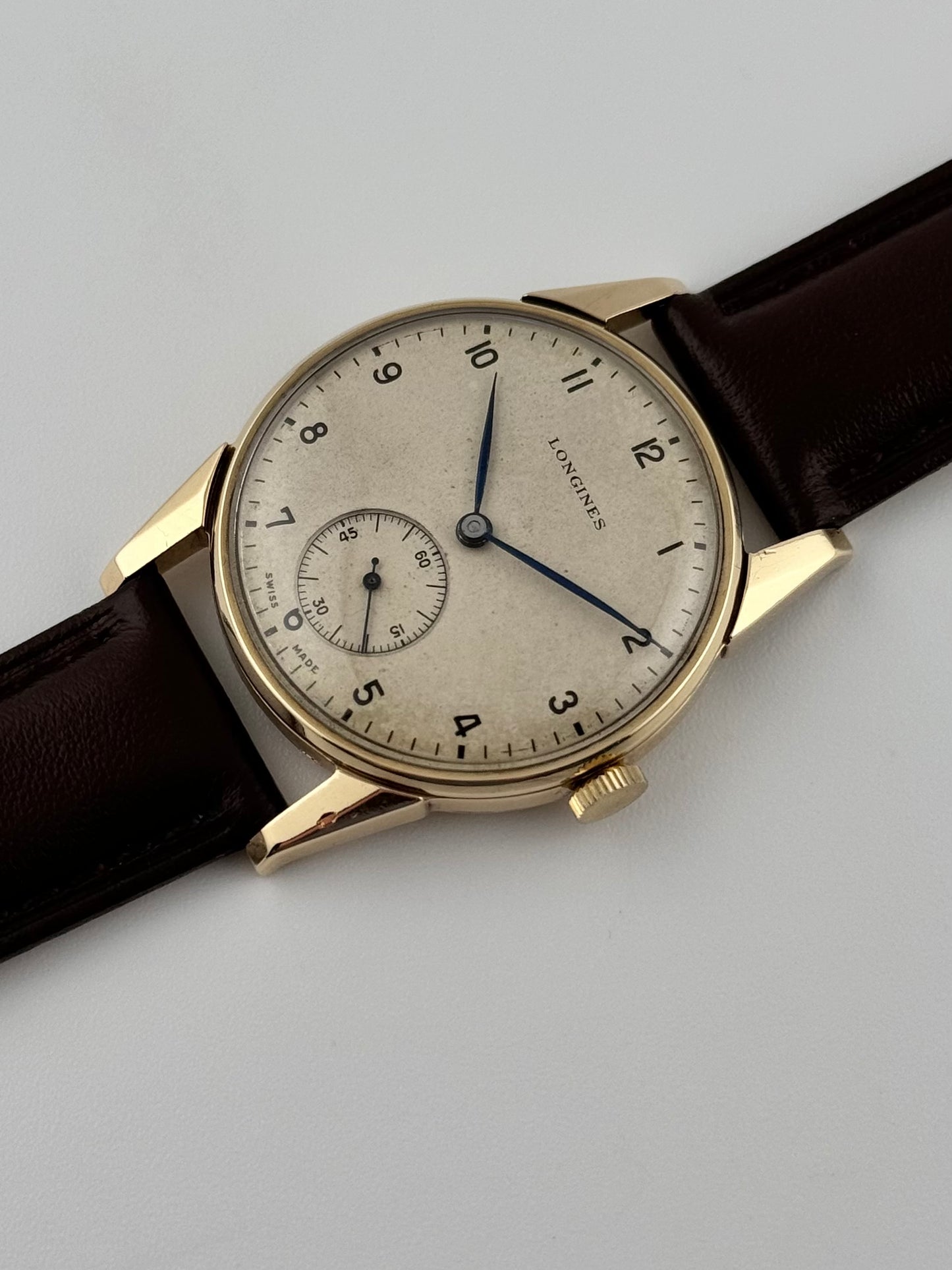 Longines Seconds Sub-dial - manual - 9ct Solid Gold - 207695 - Extremely Rare