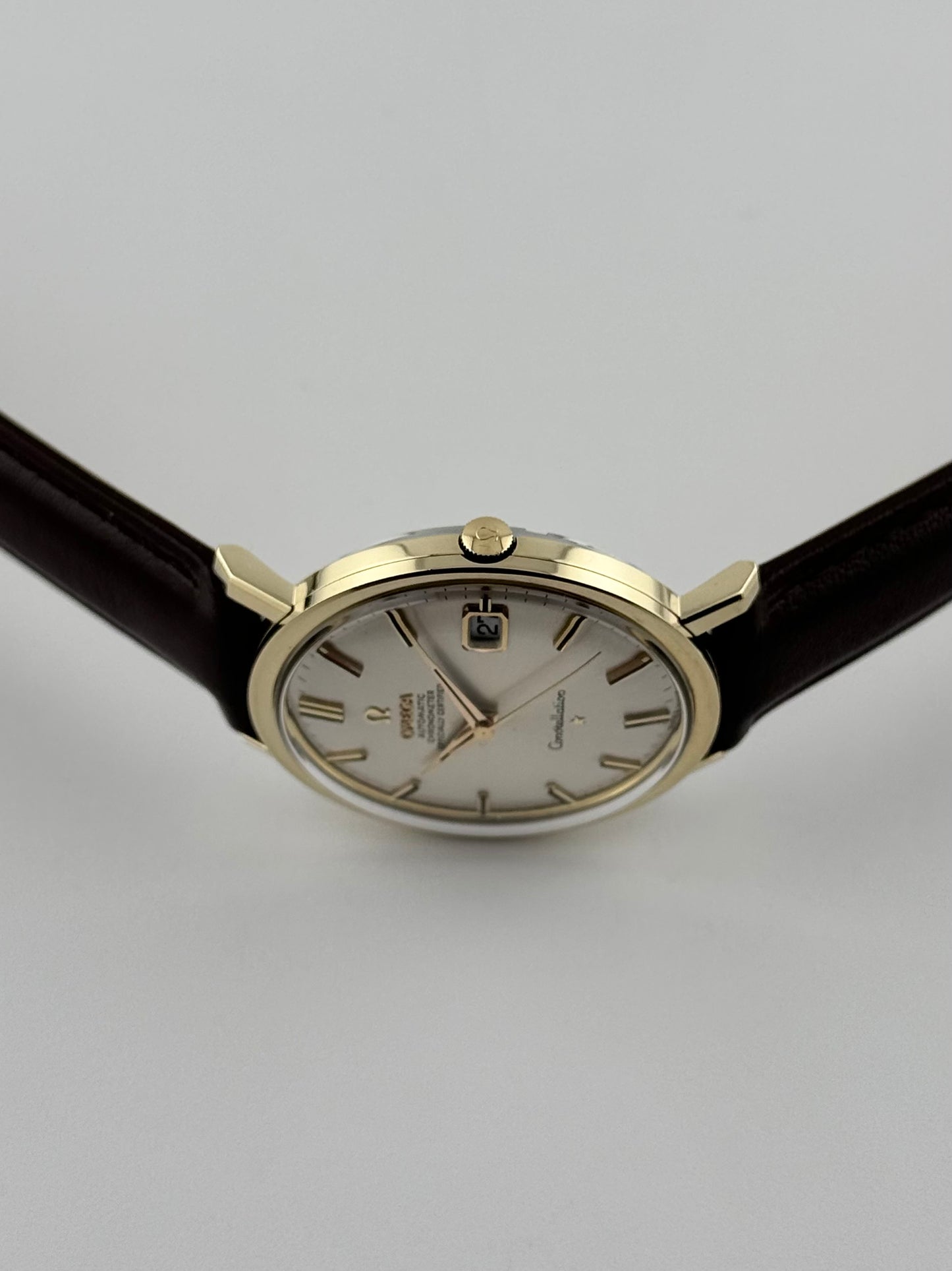 Omega Constellation Chronometer Date - 168.004 - Outstanding Condition