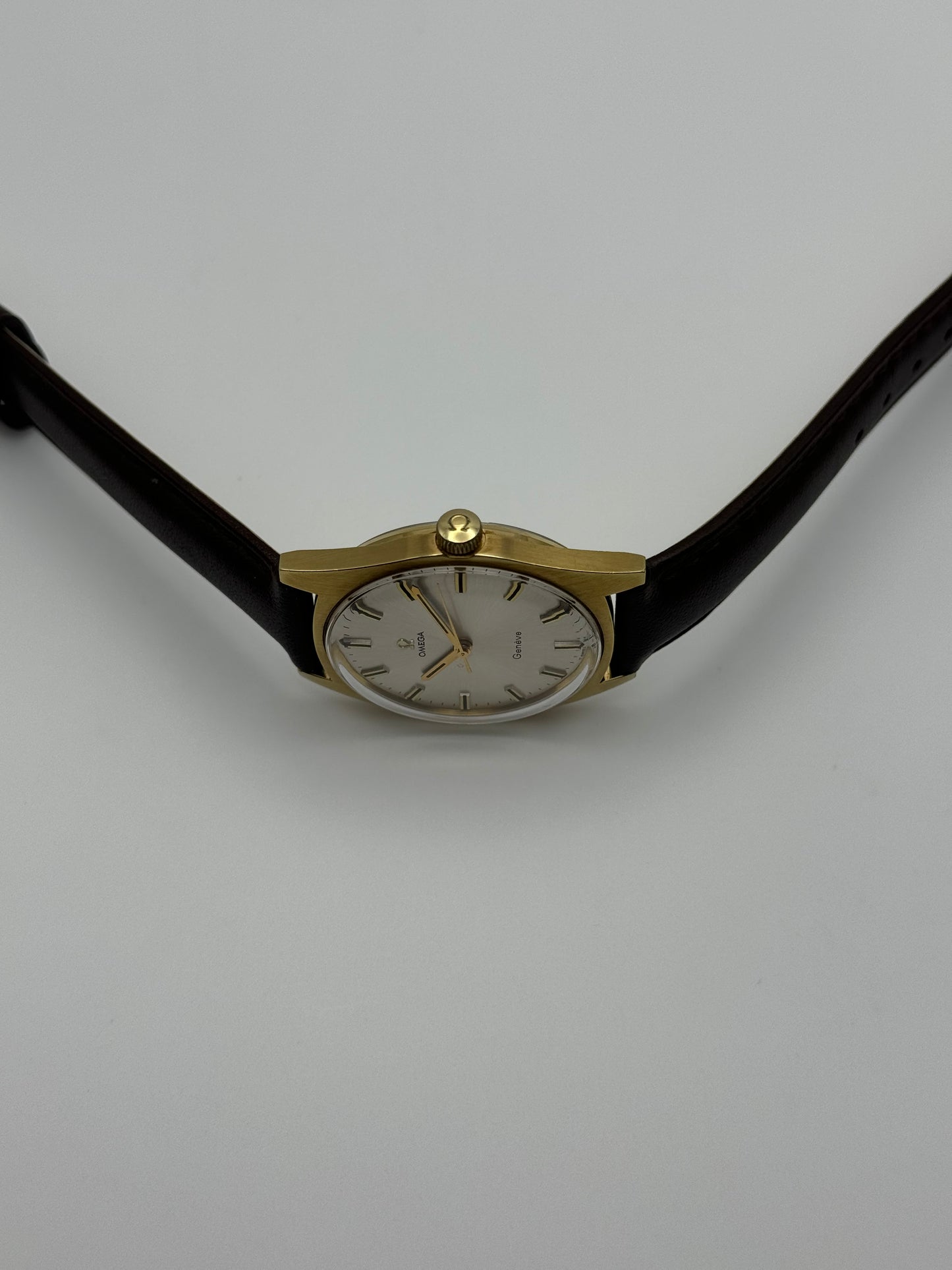 Omega Geneve Manual Wind 135.041
