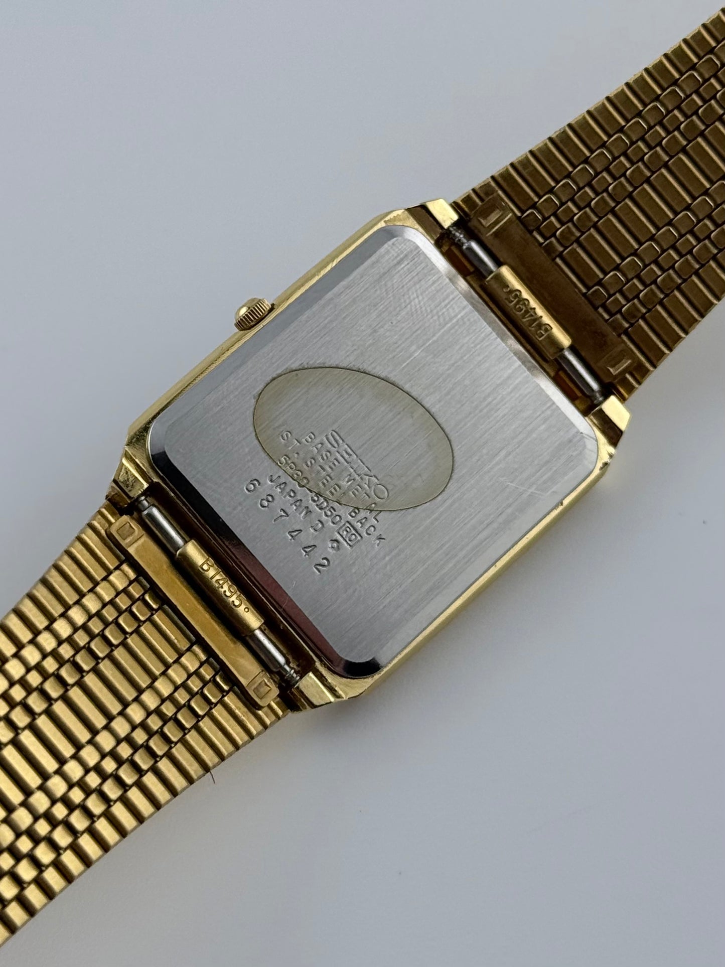 Seiko Tank Quartz - 5P30-5D50