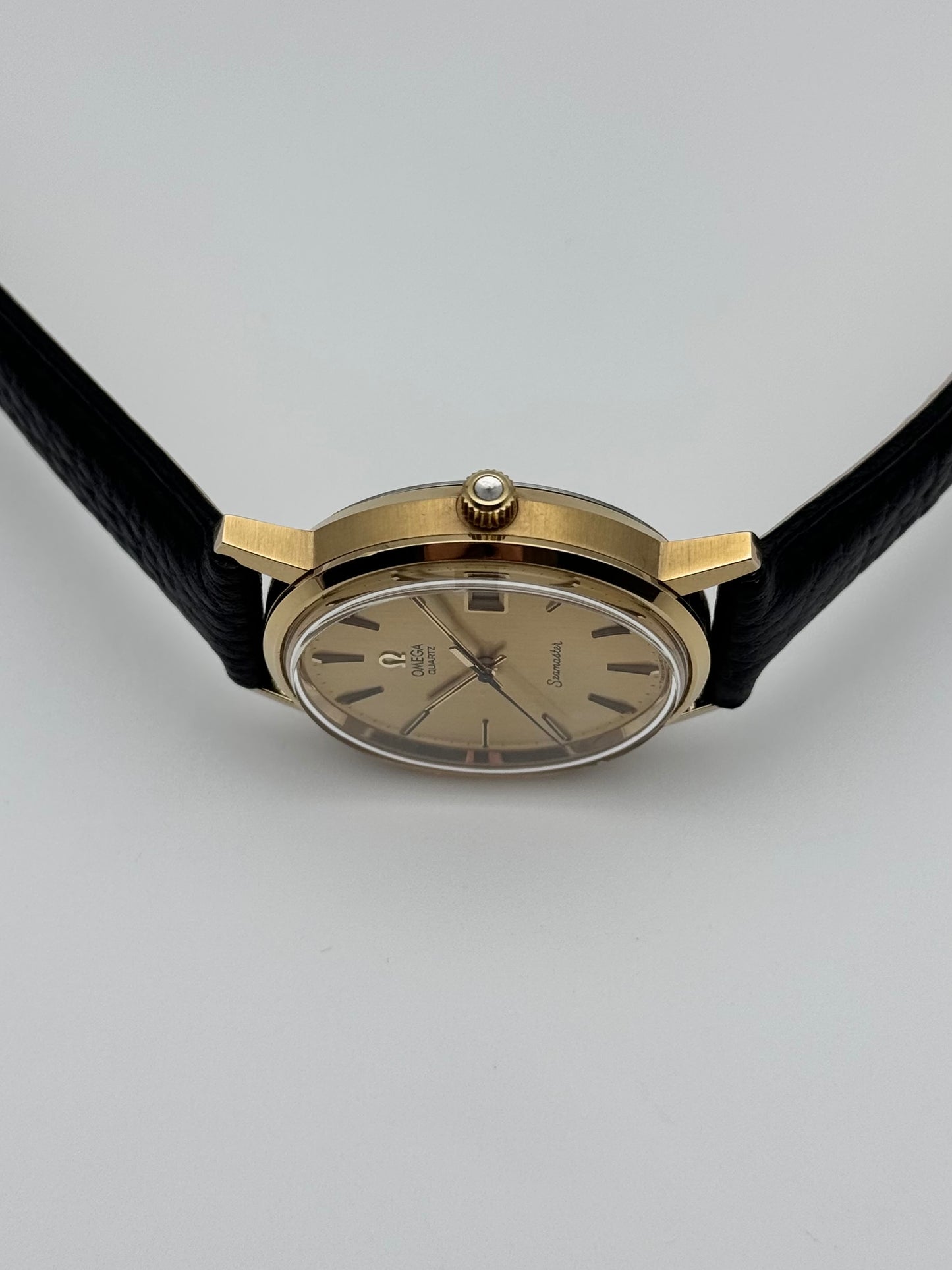 Omega Seamaster Quartz Date 196.0079 - New Old Stock - Boxed
