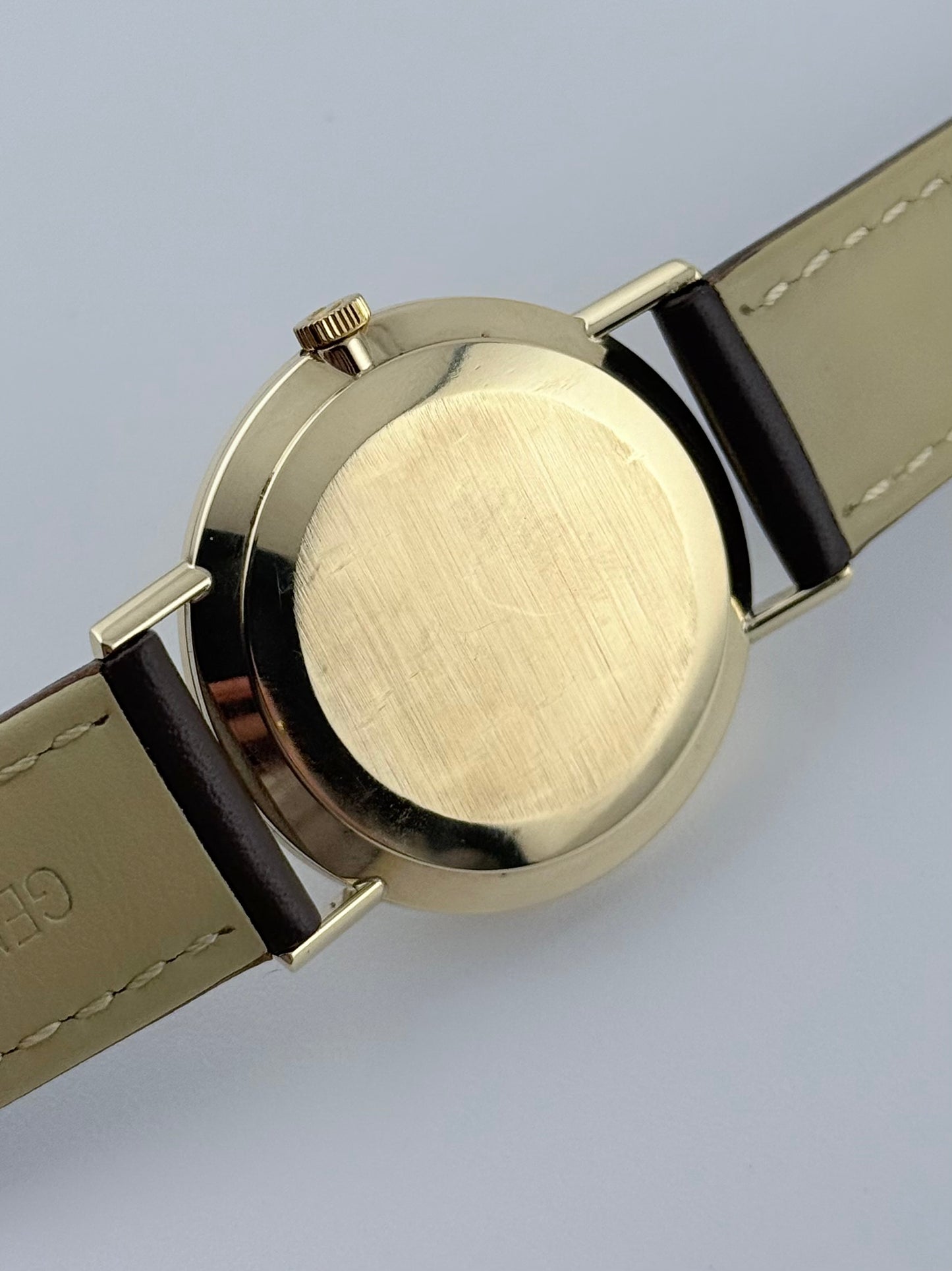Omega Geneve Manual Wind 9ct Gold - 132.5017 - Original Box and Papers