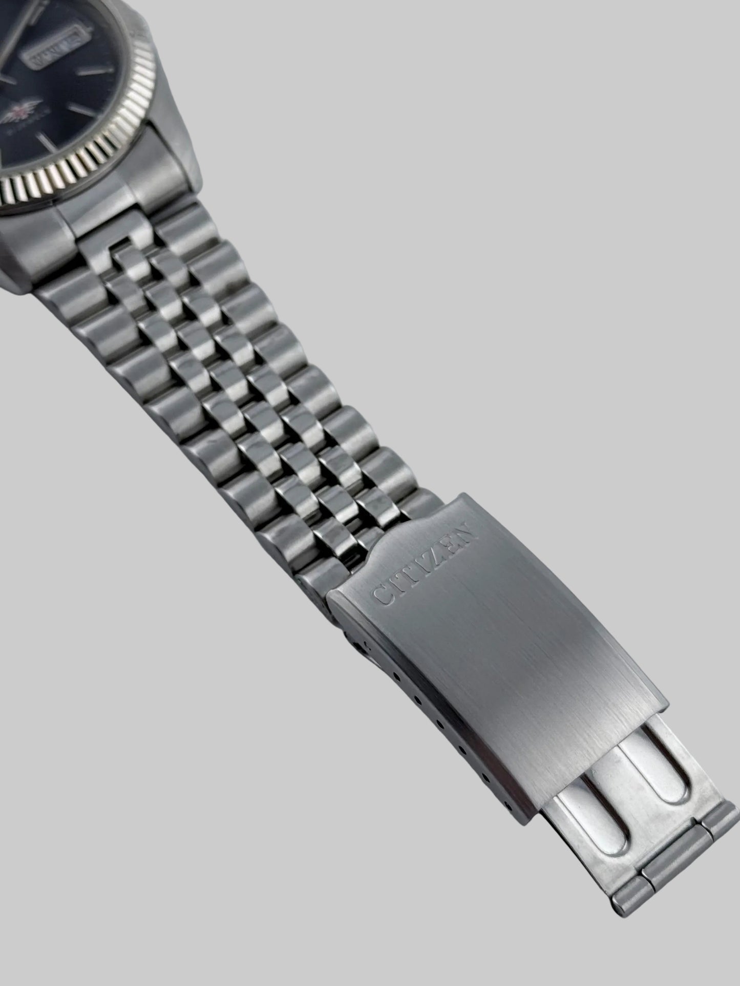 Citizen Eagle 7 Automatic Day-Date 4-R02149