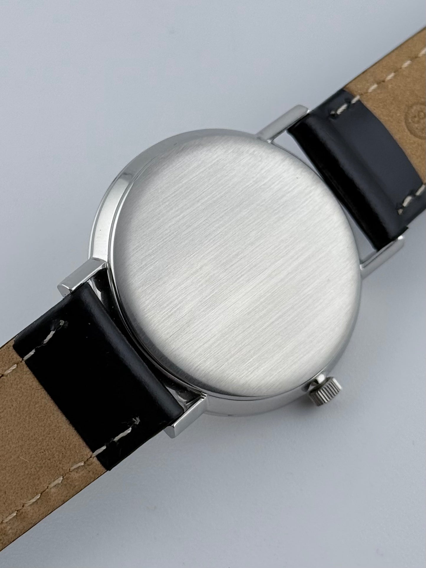 Omega Geneve Manual Wind 131.019