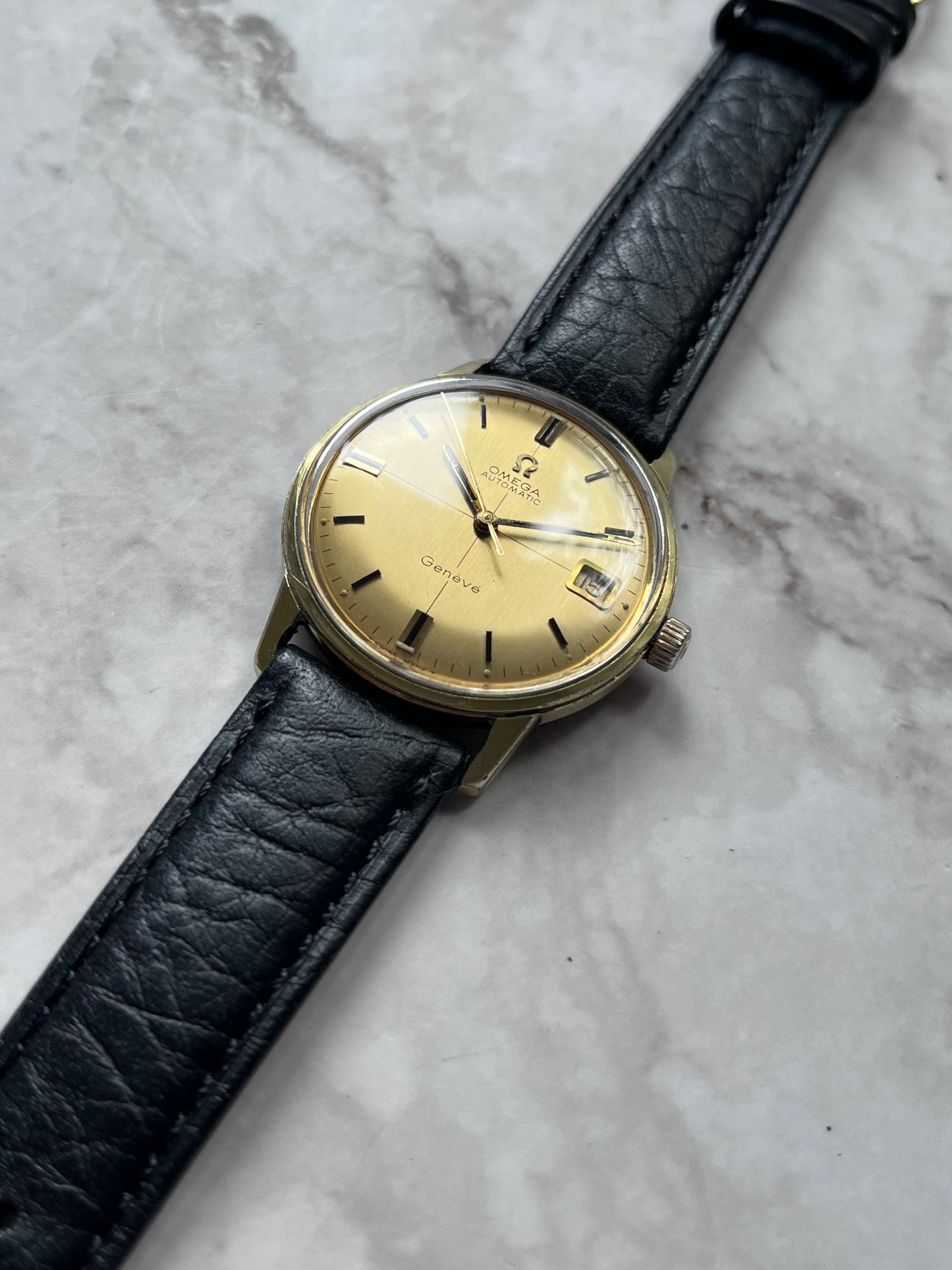 Omega Geneve Automatic Cross Hair Date 166.037