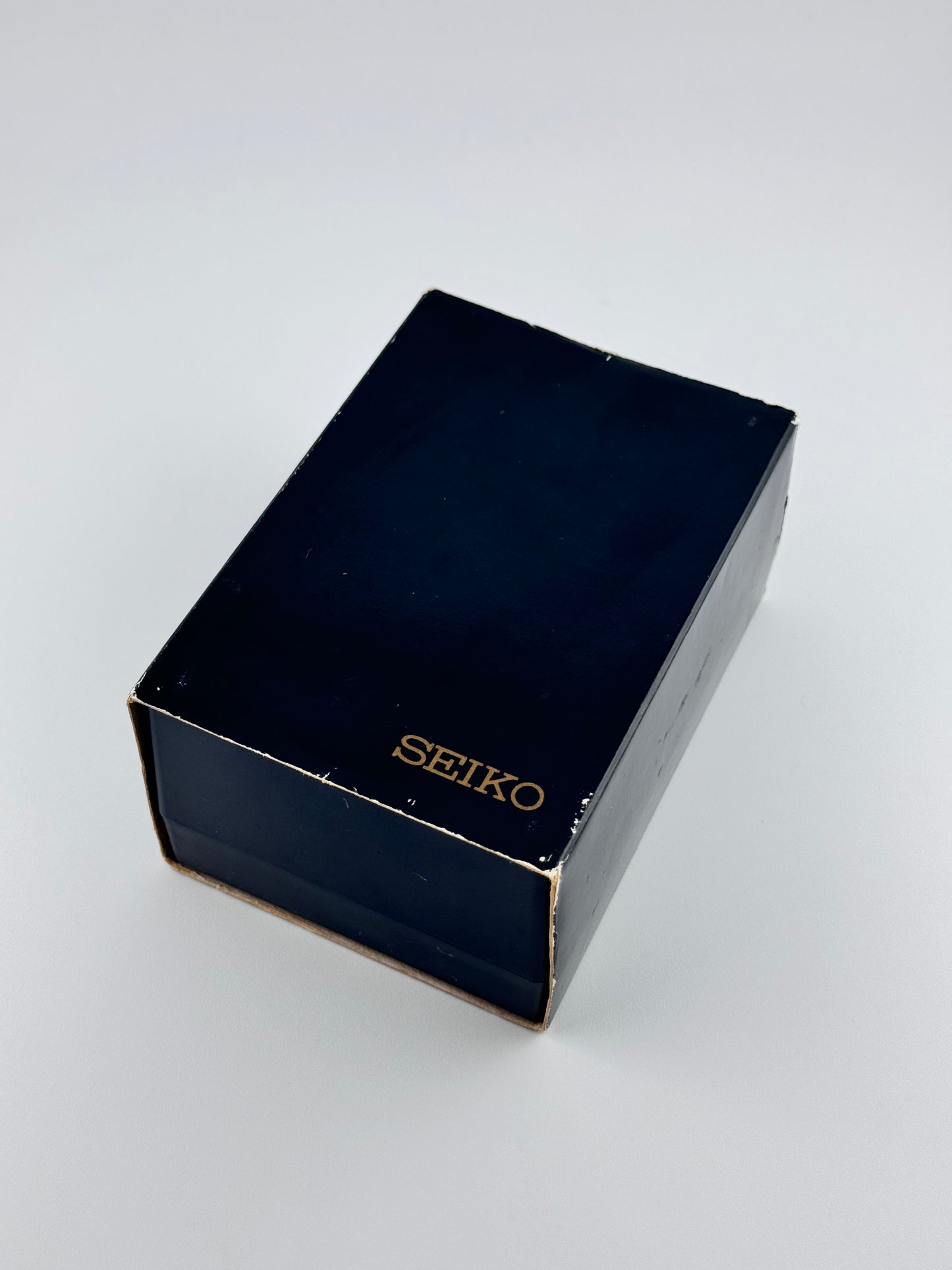 Seiko Quartz Day-Date - Original Box - 6533-8000